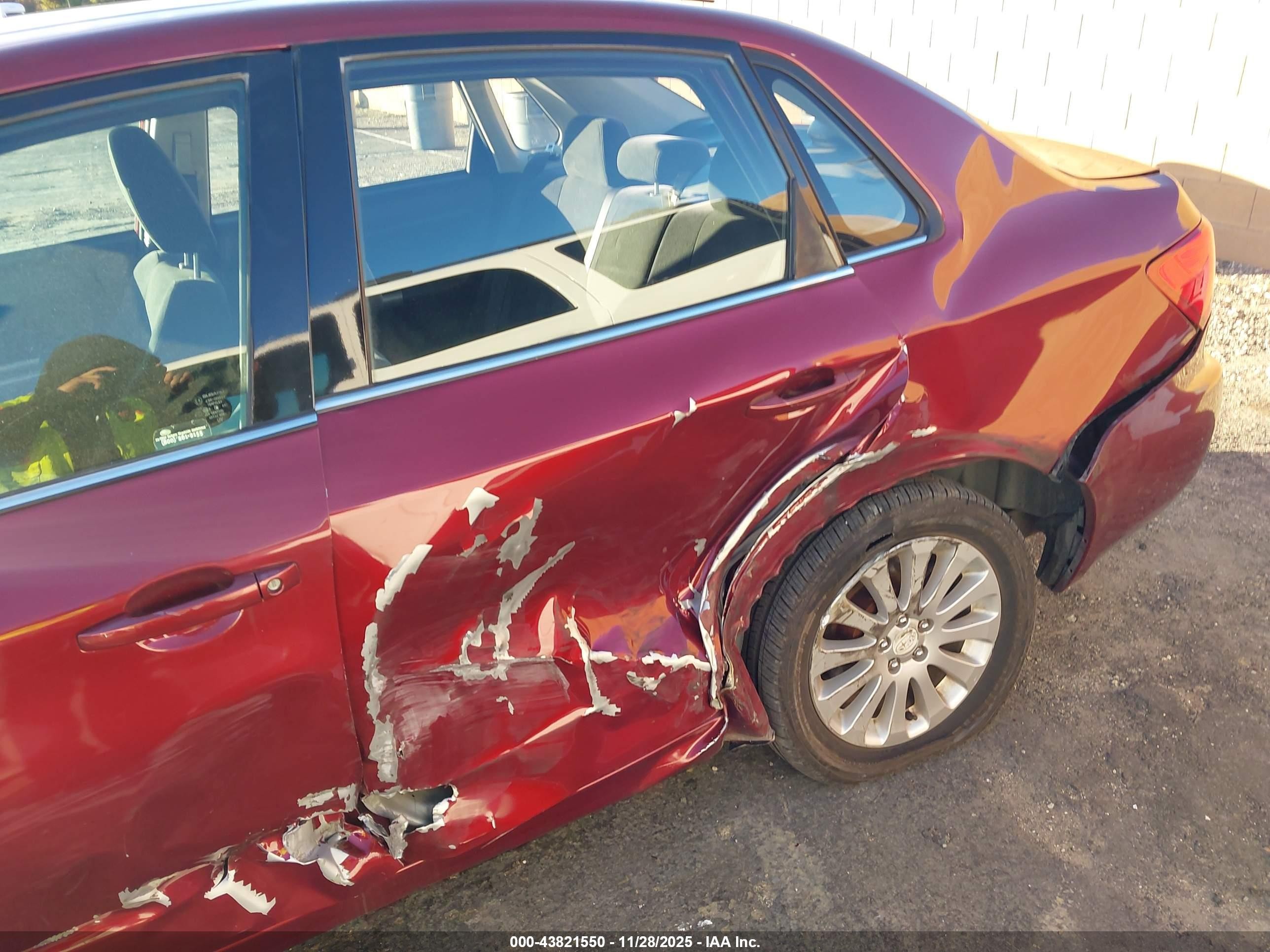 2010 Subaru Impreza 2.5i Premium Red vin: JF1GE6B67AH503506