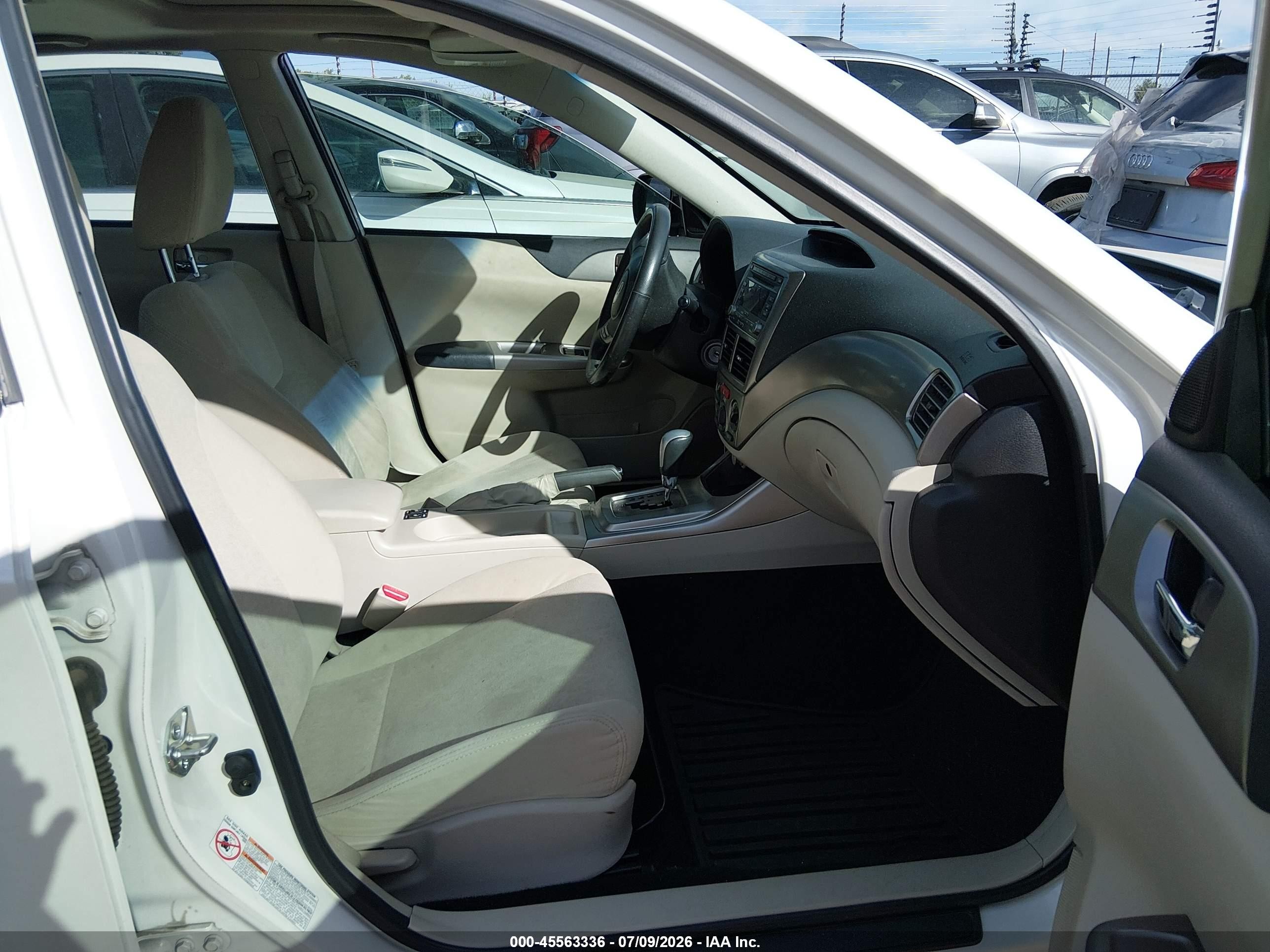 2010 Subaru Impreza 2.5i Premium White vin: JF1GE6B68AH510657
