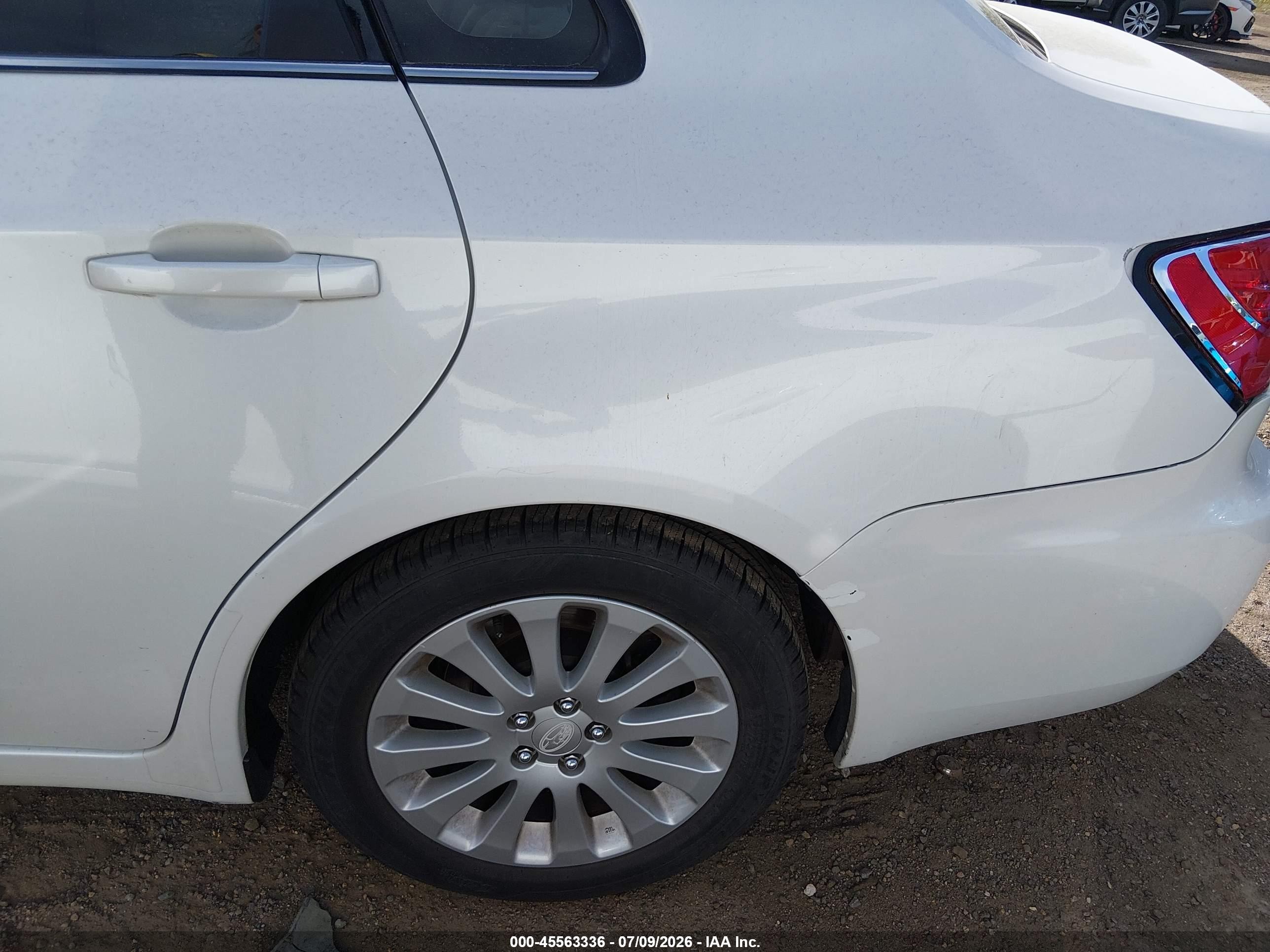 2010 Subaru Impreza 2.5i Premium White vin: JF1GE6B68AH510657