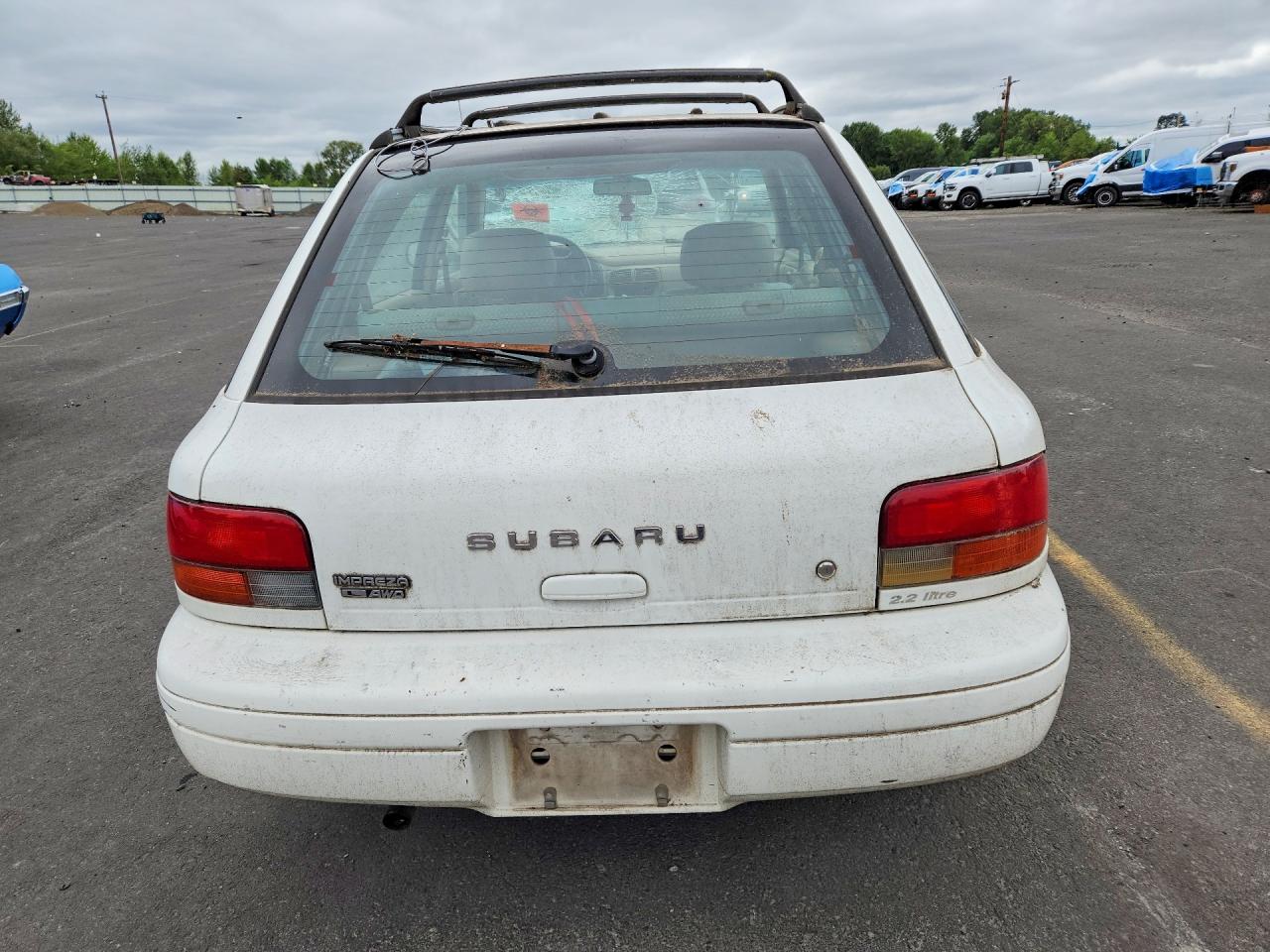 1997 Subaru Impreza L Белый vin: JF1GF4353VH823435