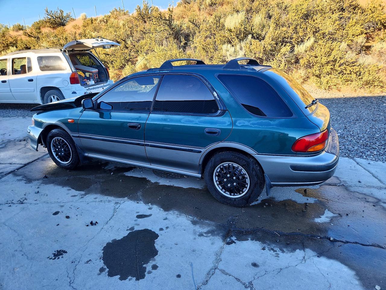 1996 Subaru Impreza Outback Green vin: JF1GF4850TH817307