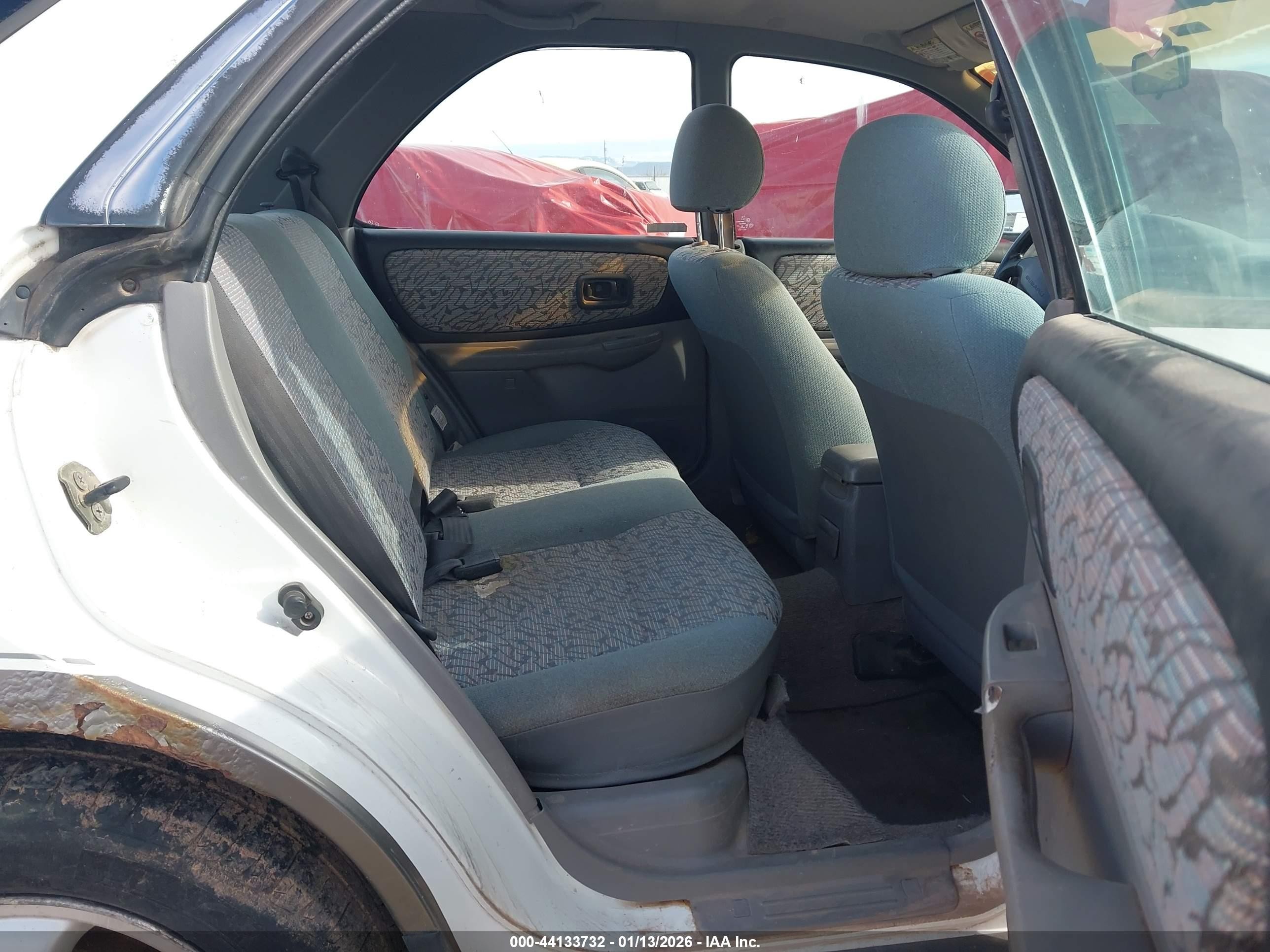 1998 Subaru Impreza Outback Sport White vin: JF1GF4850WH806943
