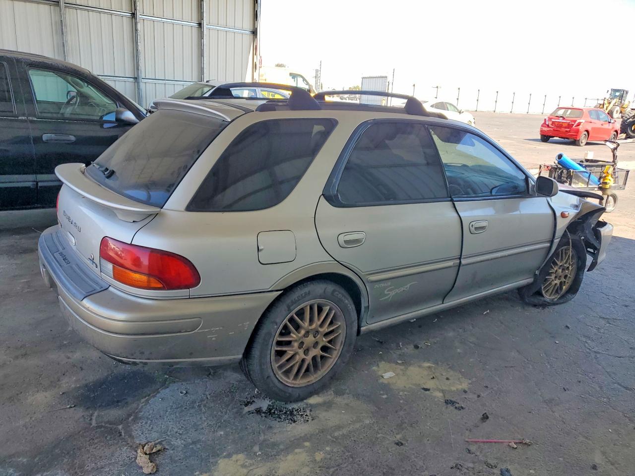 2001 Subaru Impreza Outback Sport Two Tone vin: JF1GF48511G802396