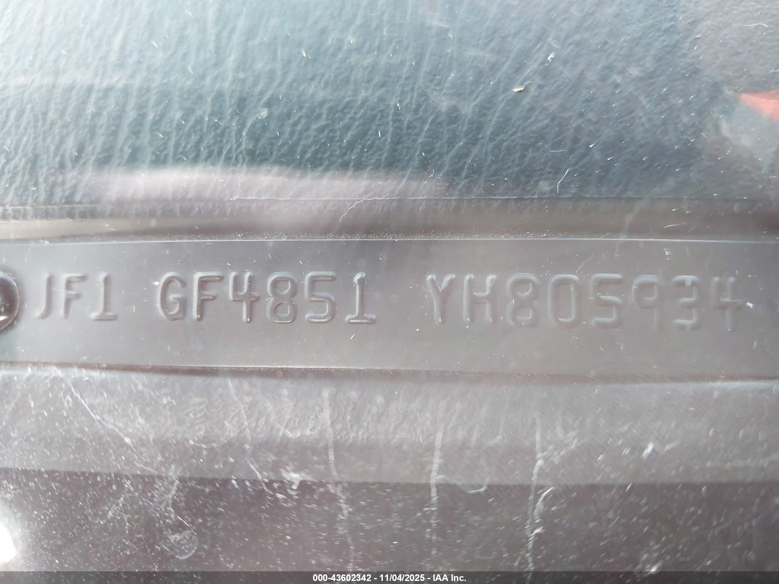 2000 Subaru Outback   Silver vin: JF1GF4851YH805934