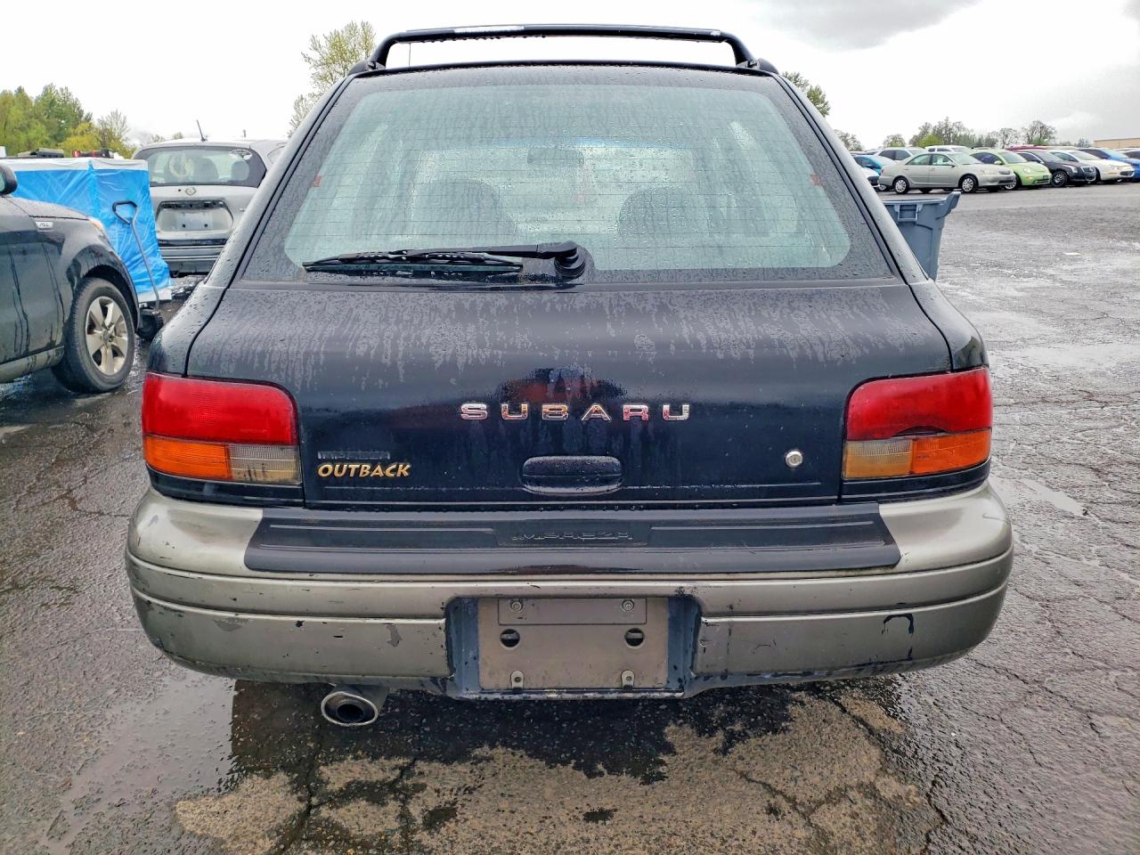 1998 Subaru Impreza Outback Черный vin: JF1GF4853WH806788