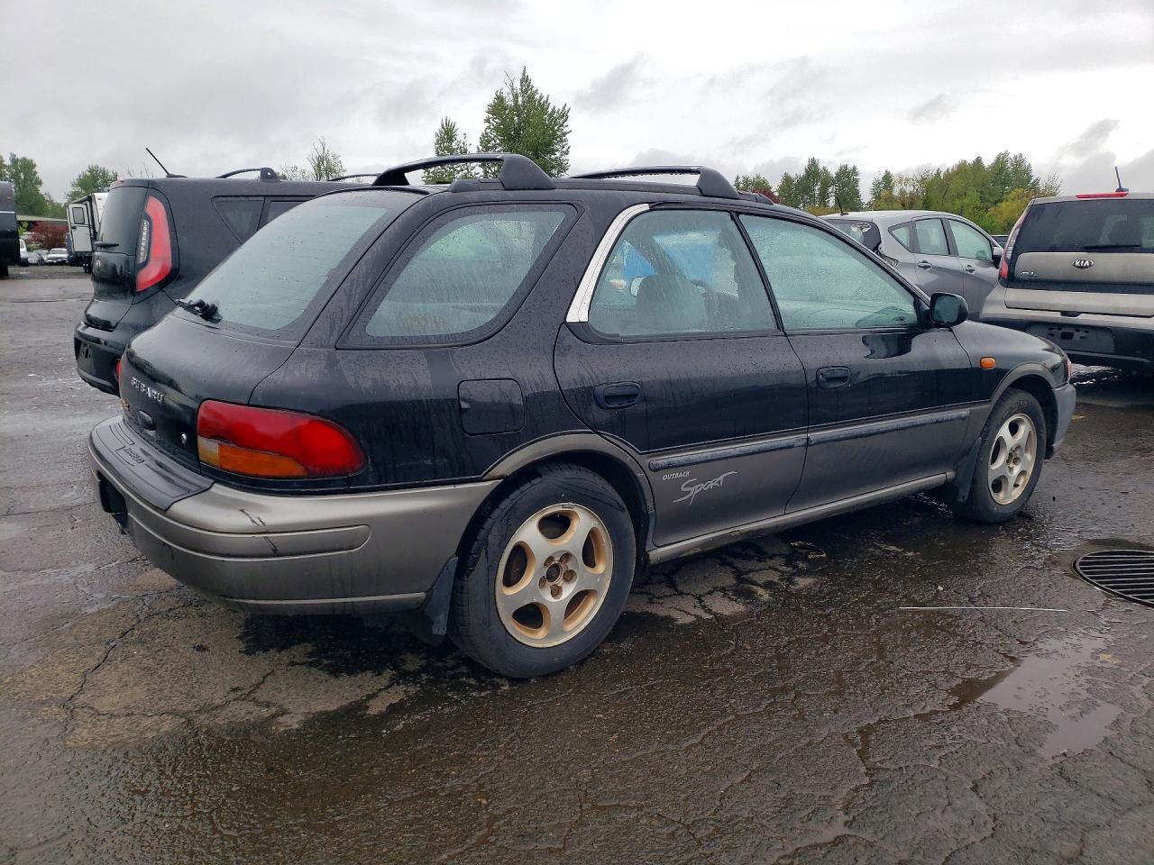 1998 Subaru Impreza Outback Черный vin: JF1GF4853WH806788