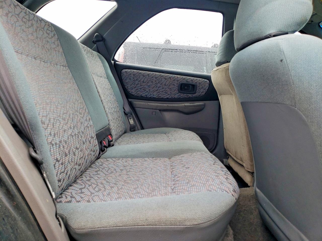 1998 Subaru Impreza Outback Черный vin: JF1GF4853WH806788