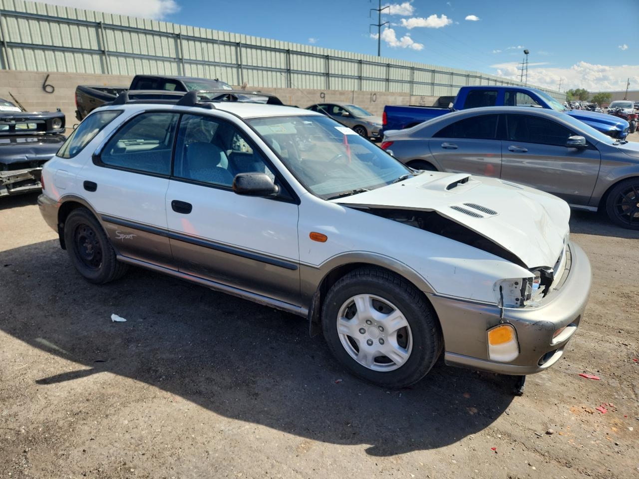 1998 Subaru Impreza Outback White vin: JF1GF4854WH812664