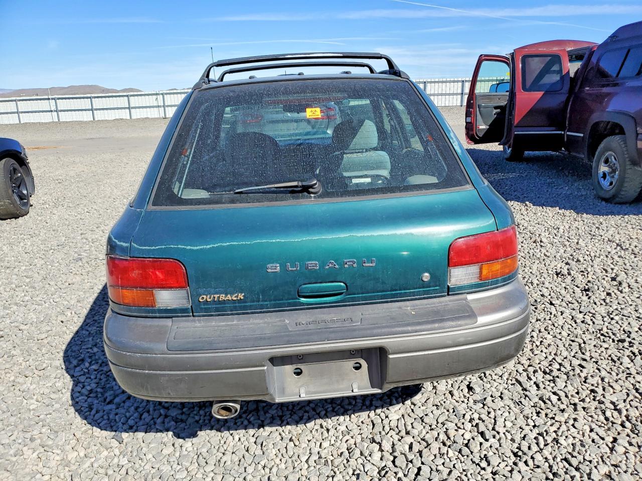 1998 Subaru Impreza Outback Green vin: JF1GF4854WH814690