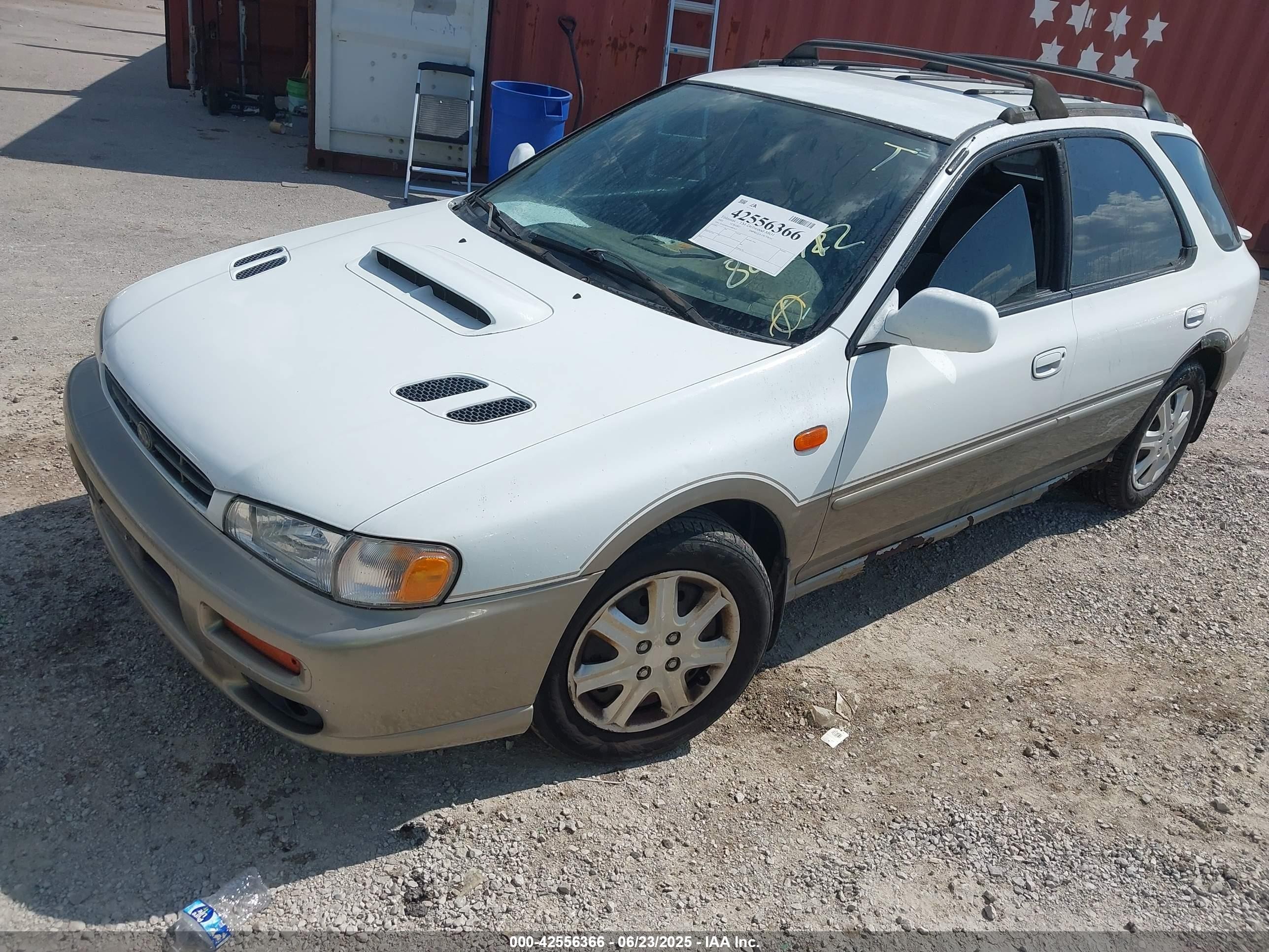 2001 Subaru Impreza Outback Sport   Белый vin: JF1GF48561G802412