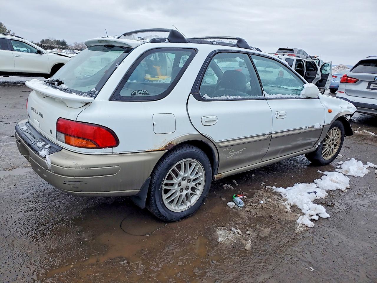 2001 Subaru Impreza Outback Sport Двухцветный vin: JF1GF48571H802042