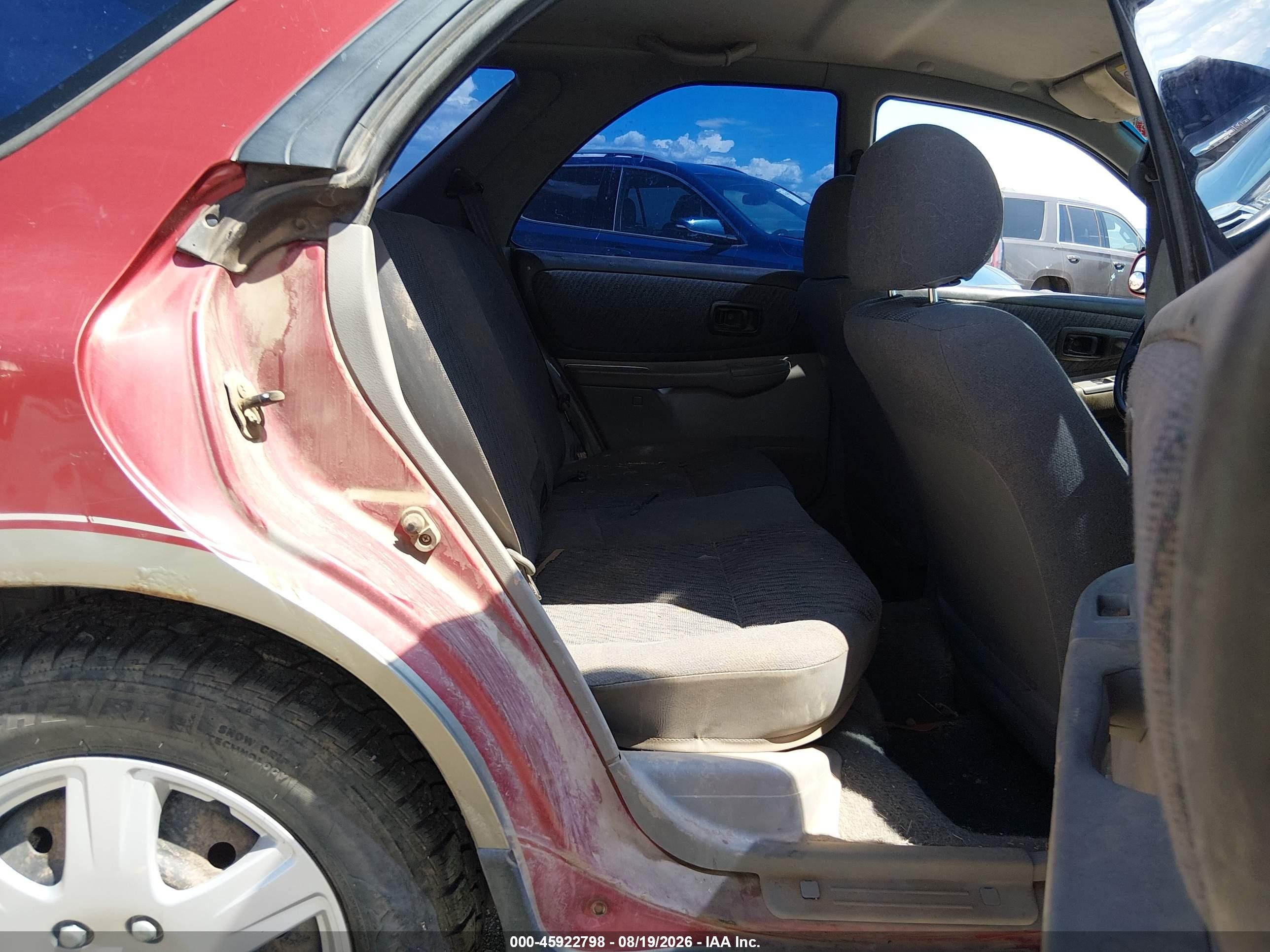 2001 Subaru Impreza Outback Sport   Red vin: JF1GF48571H803689
