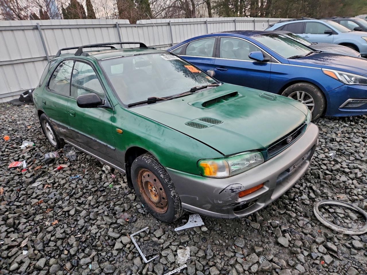 1998 Subaru Impreza Outback Green vin: JF1GF4857WH802470