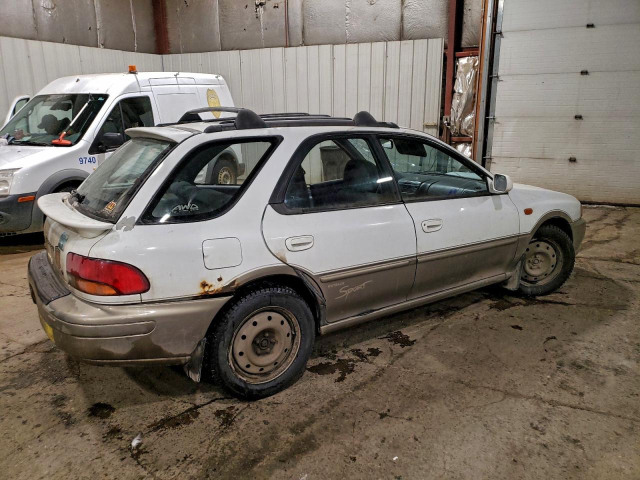 2000 Subaru Impreza Outback Sport White vin: JF1GF4857YG808004