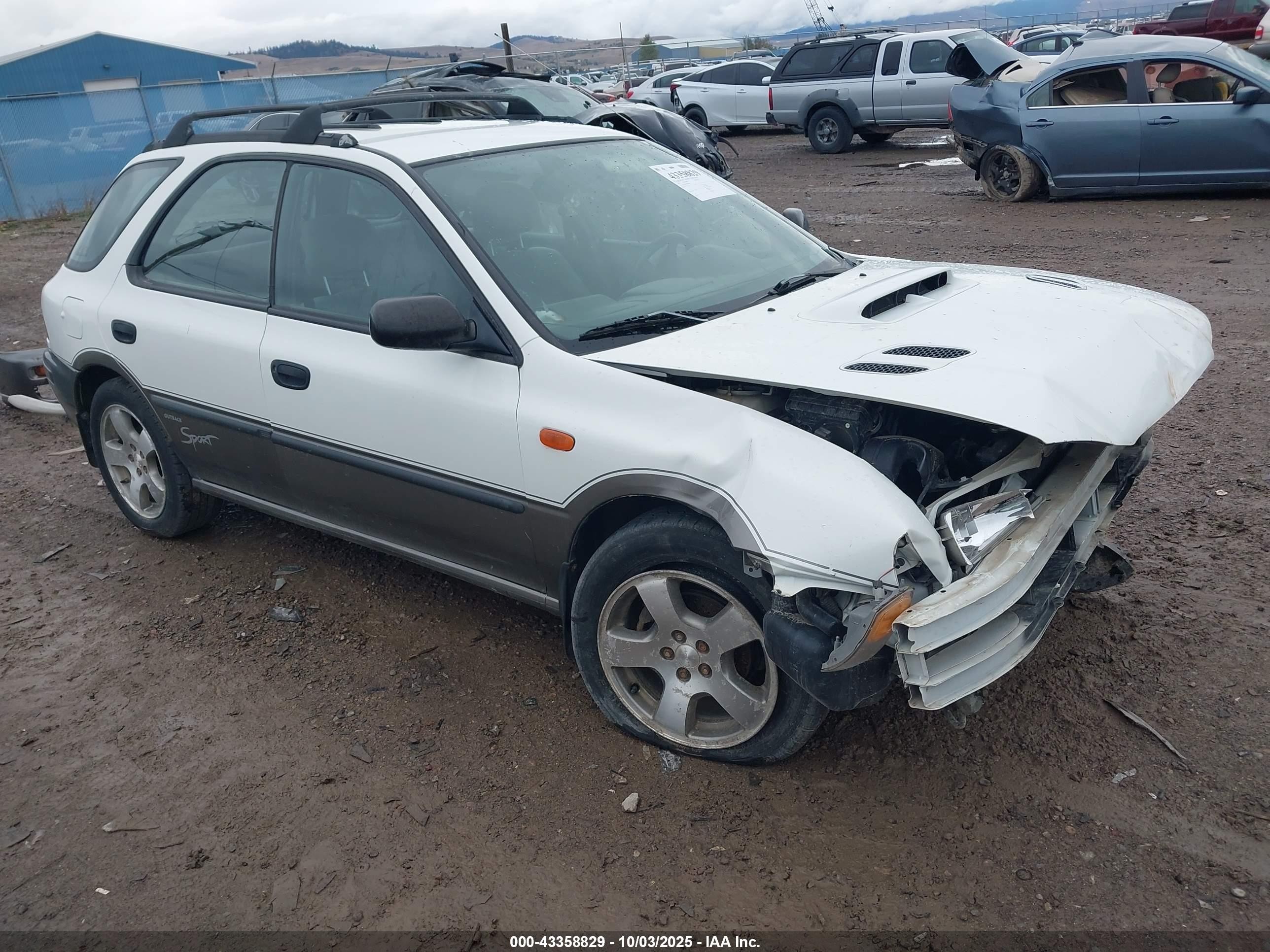 1998 Subaru Impreza Outback Sport White vin: JF1GF4858WH808245