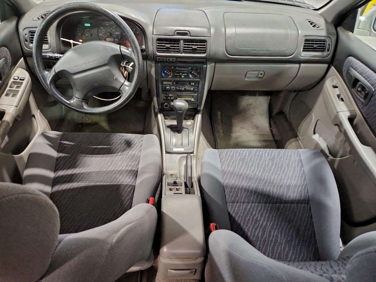 2001 Subaru Impreza Outback Sport Silver vin: JF1GF48591H804438