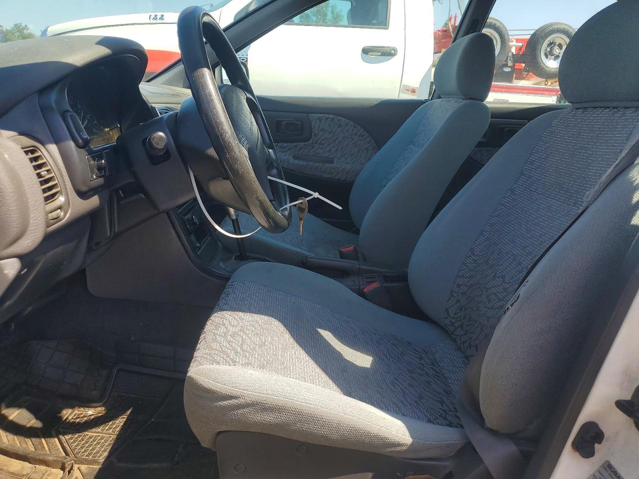 1997 Subaru Impreza Outback White vin: JF1GF4859VH813713