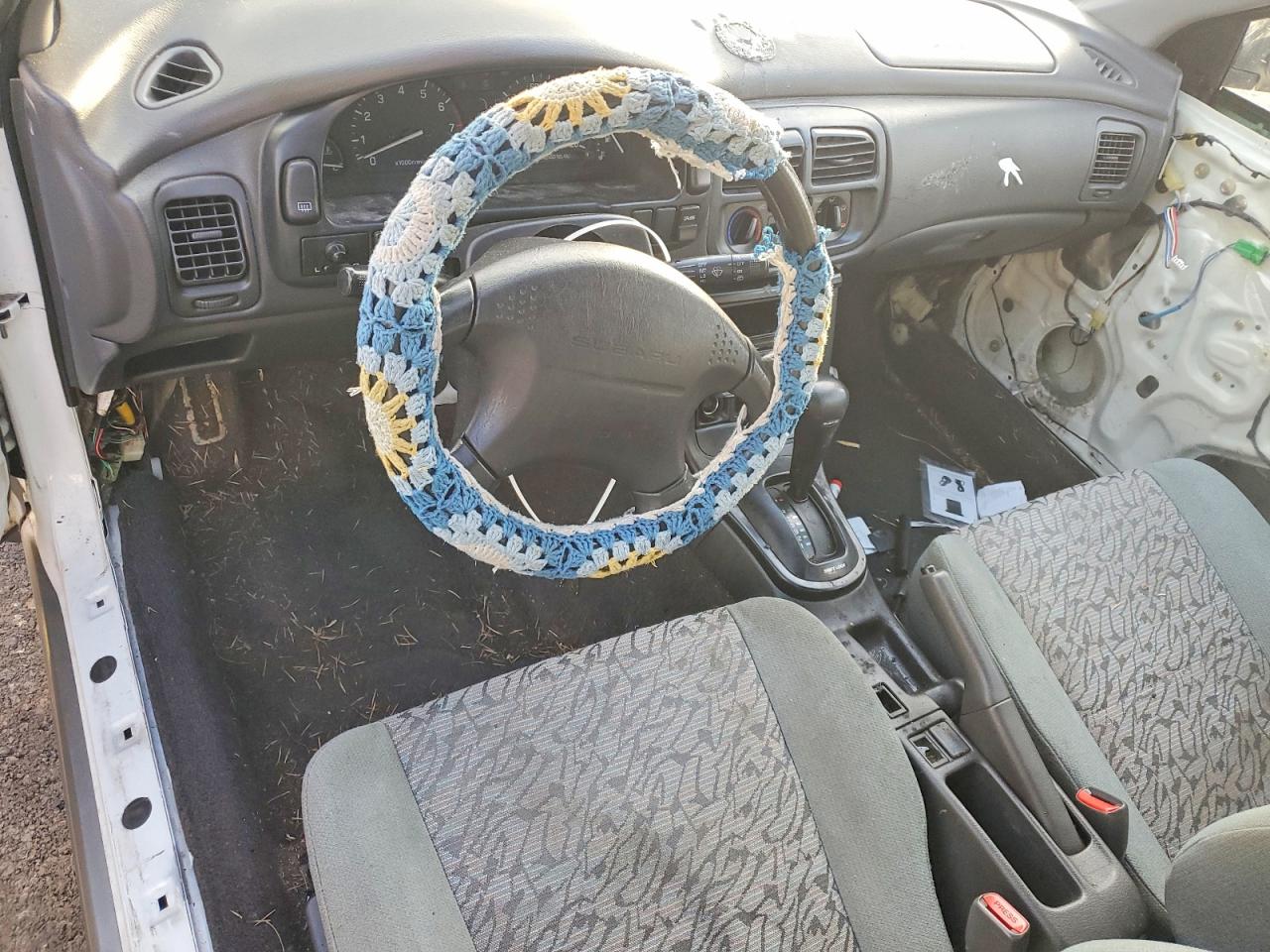 1997 Subaru Impreza Outback White vin: JF1GF4859VH819270