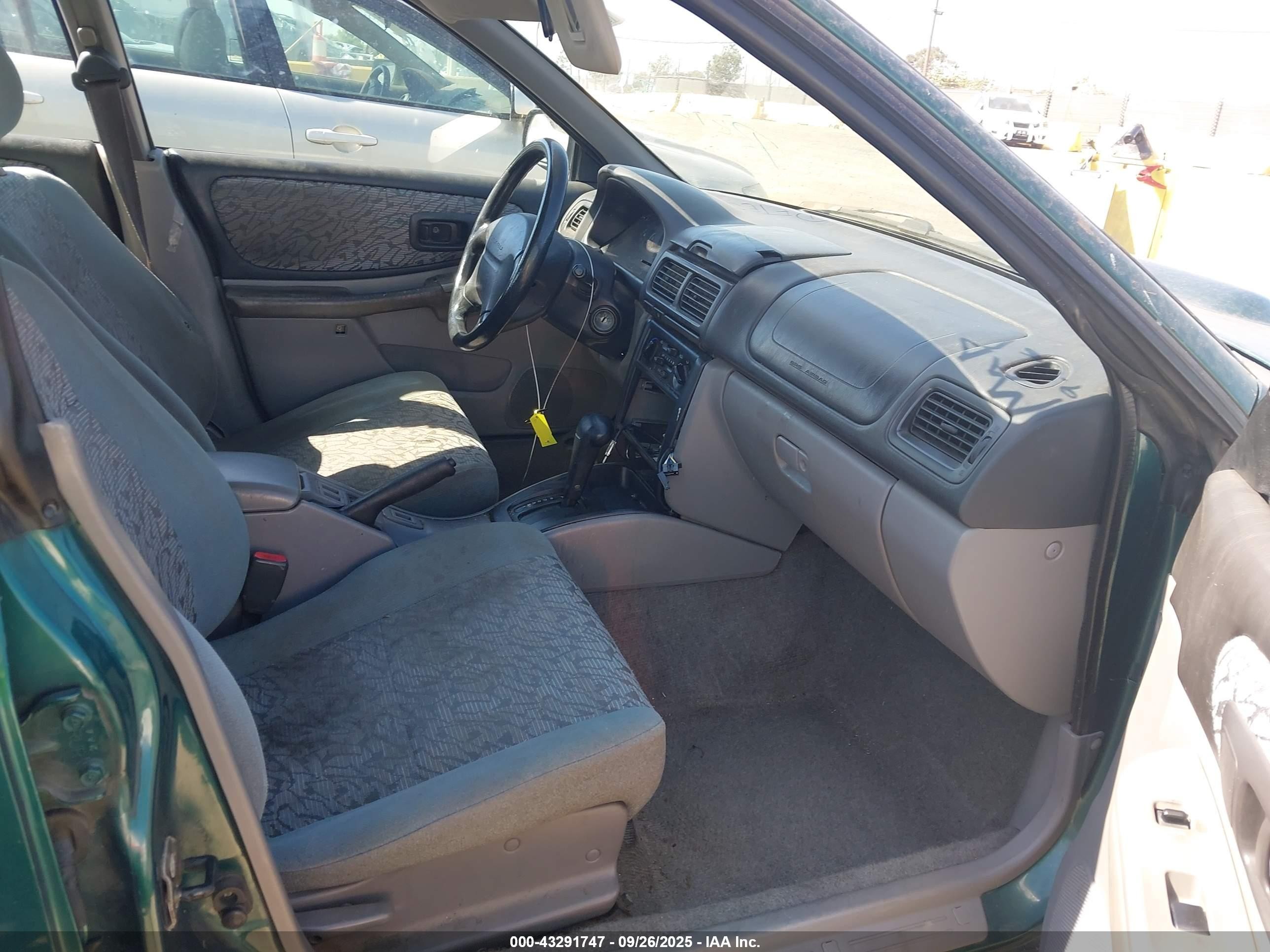 1998 Subaru Impreza Outback Sport Green vin: JF1GF4859WH808528