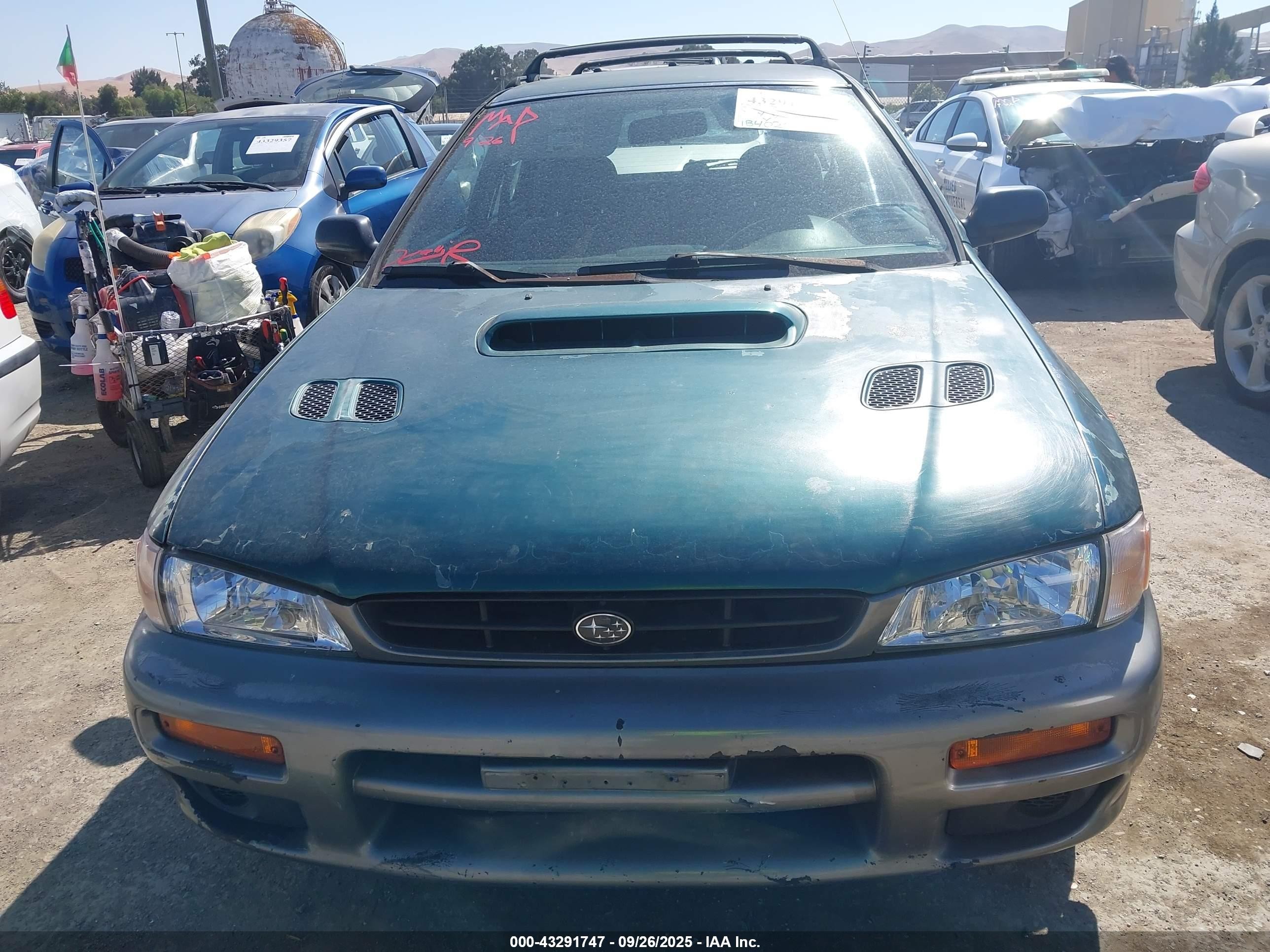1998 Subaru Impreza Outback Sport Green vin: JF1GF4859WH808528
