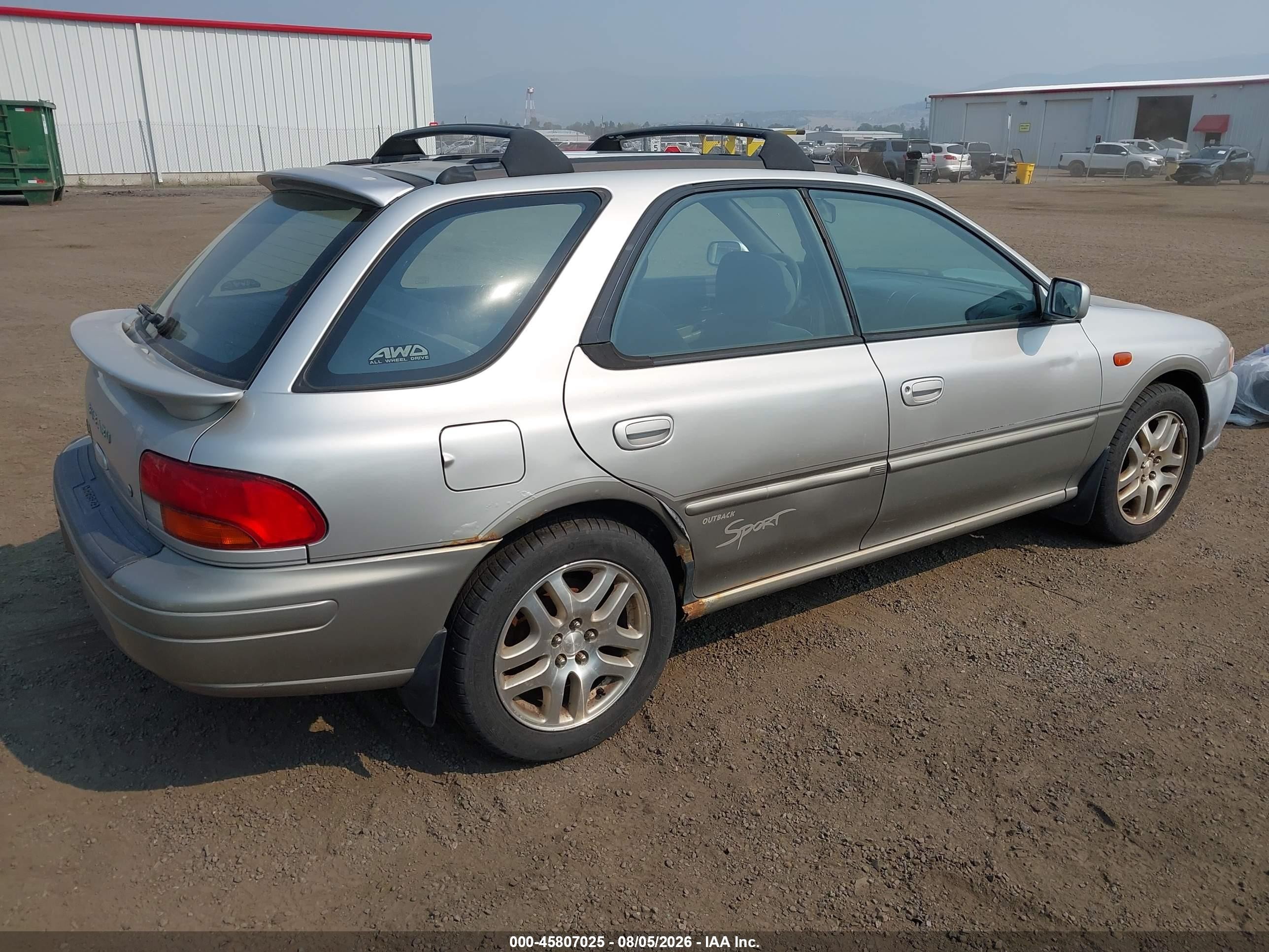 2000 Subaru Outback   Silver vin: JF1GF4859YG806030