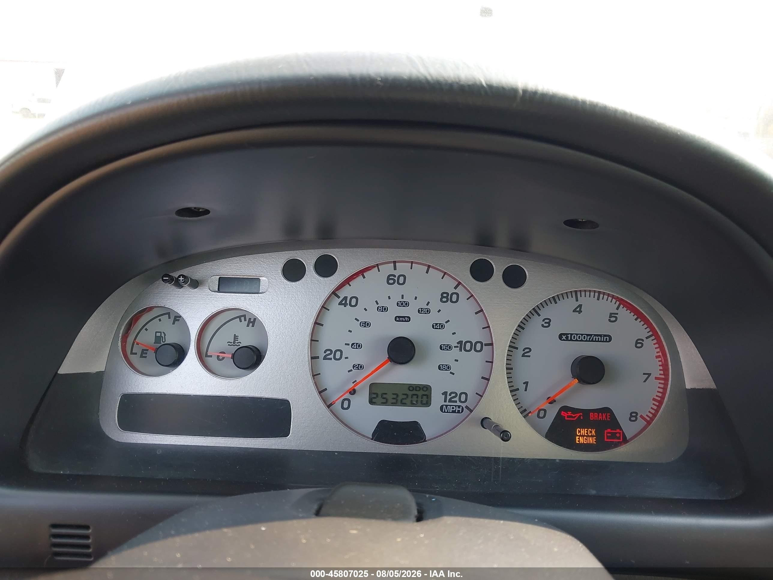 2000 Subaru Outback   Silver vin: JF1GF4859YG806030