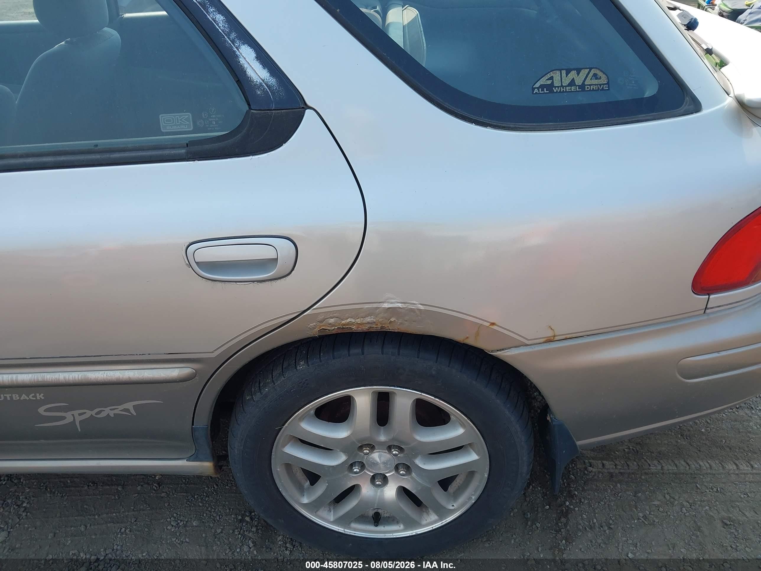 2000 Subaru Outback   Silver vin: JF1GF4859YG806030