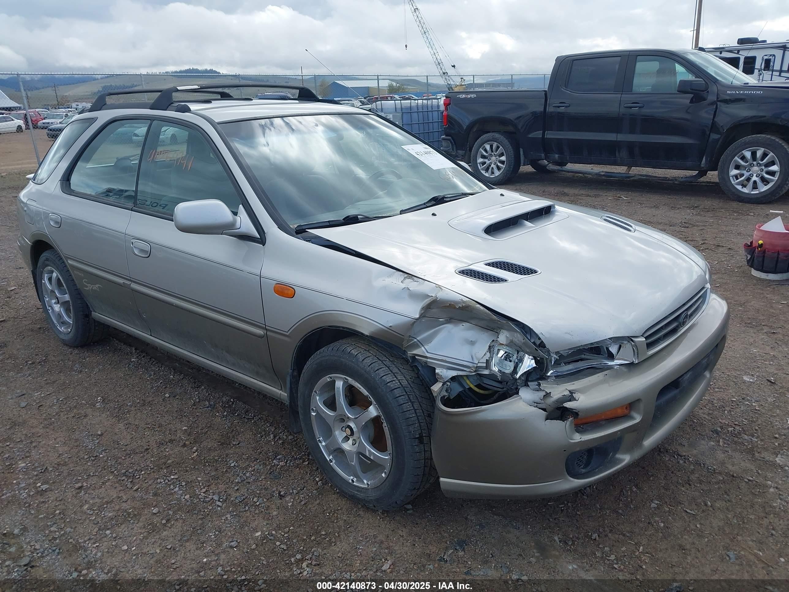 2001 Subaru Impreza Outback Sport   Silver vin: JF1GF485X1H802875