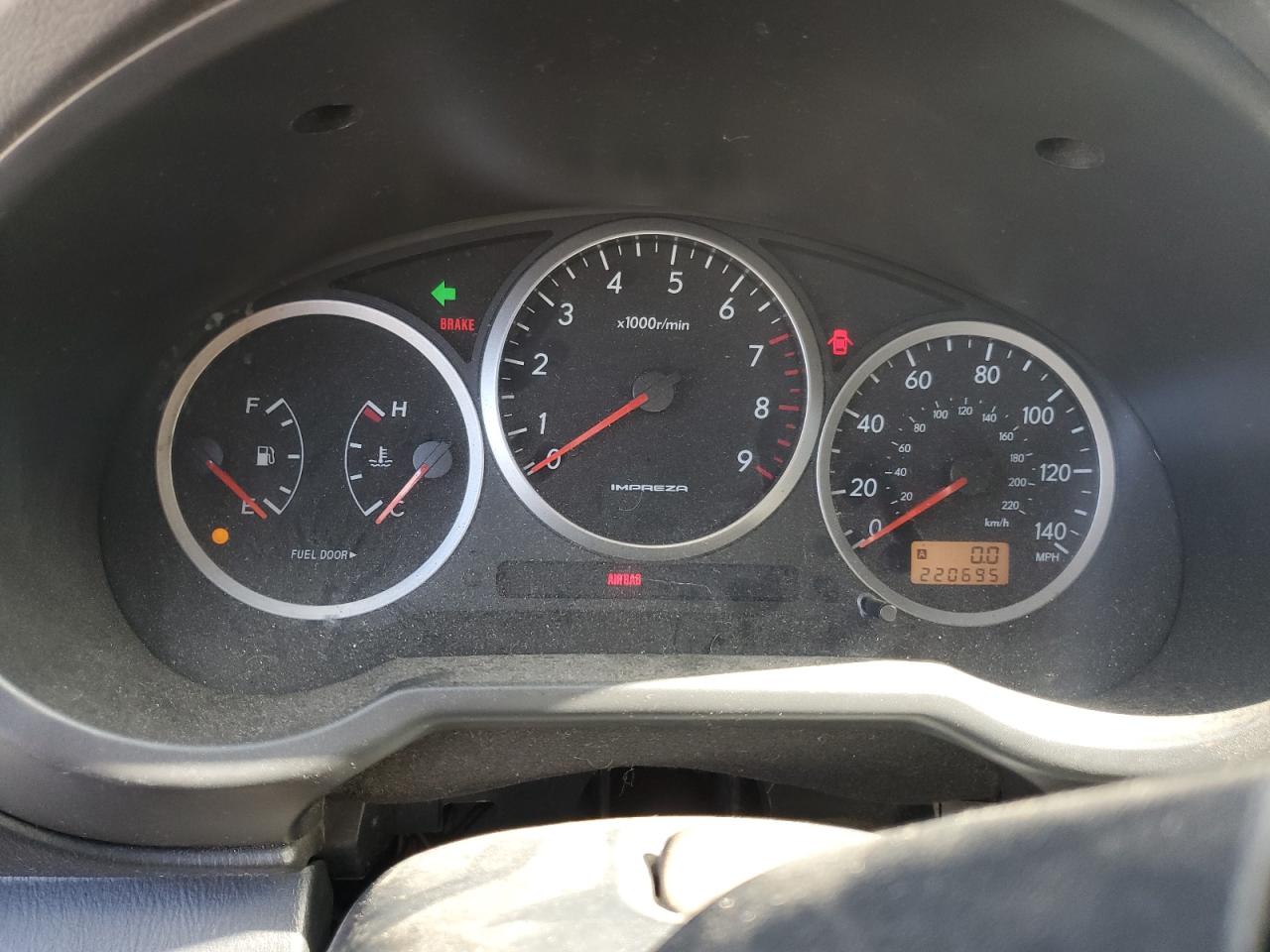 2004 Subaru Impreza Wrx Silver vin: JF1GG29624G808074