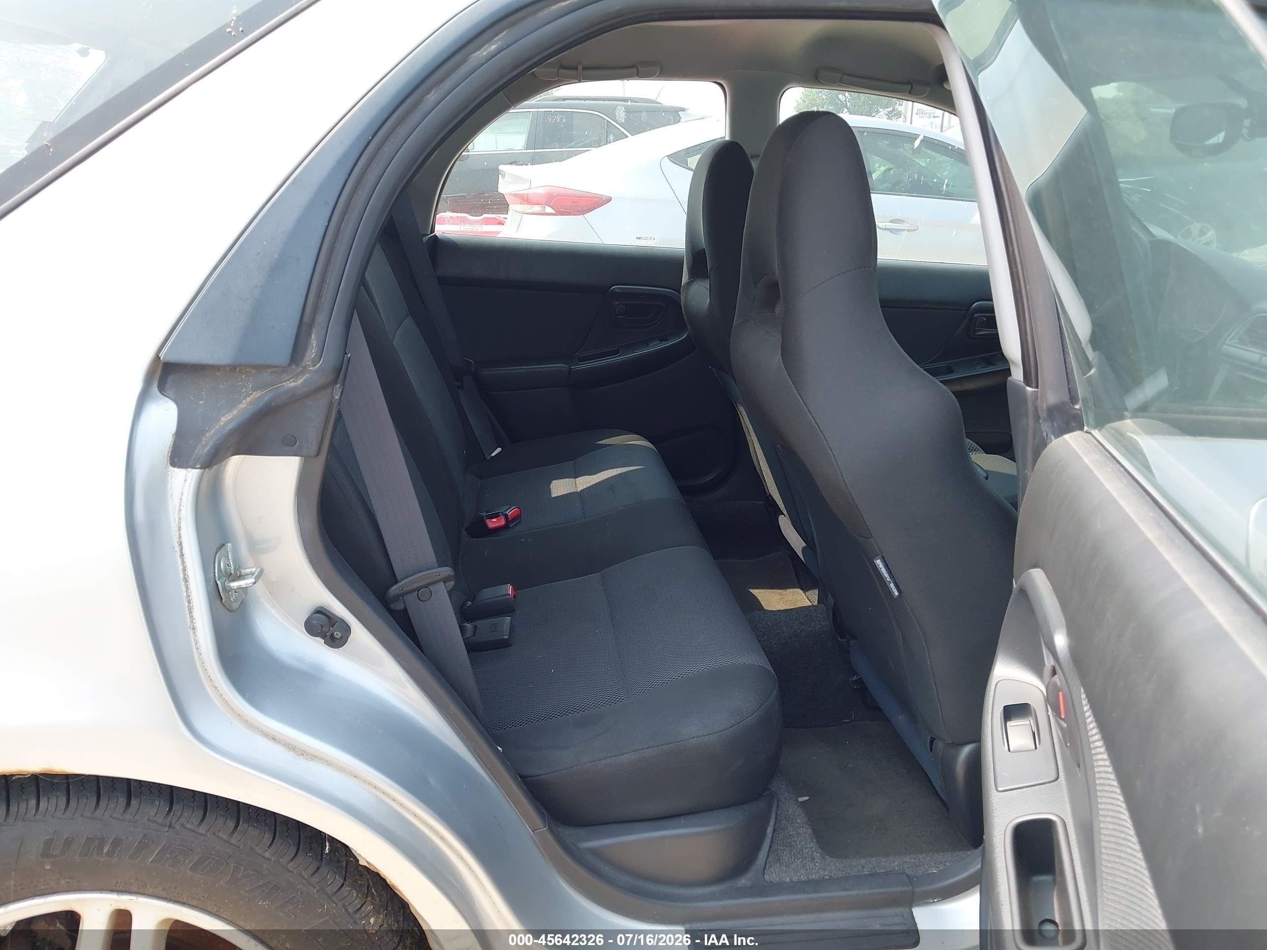 2004 Subaru Impreza Wrx Silver vin: JF1GG29664H811277