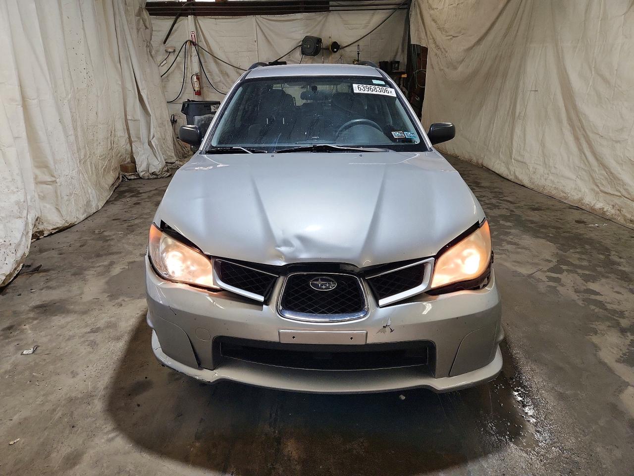 2007 Subaru Impreza 2.5i Silver vin: JF1GG61667H802201
