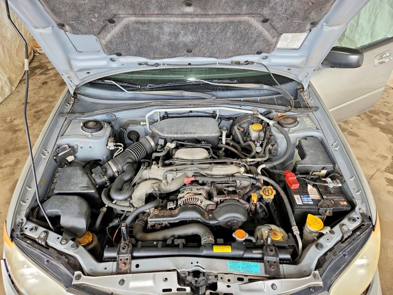 2007 Subaru Impreza 2.5i Silver vin: JF1GG61667H802201
