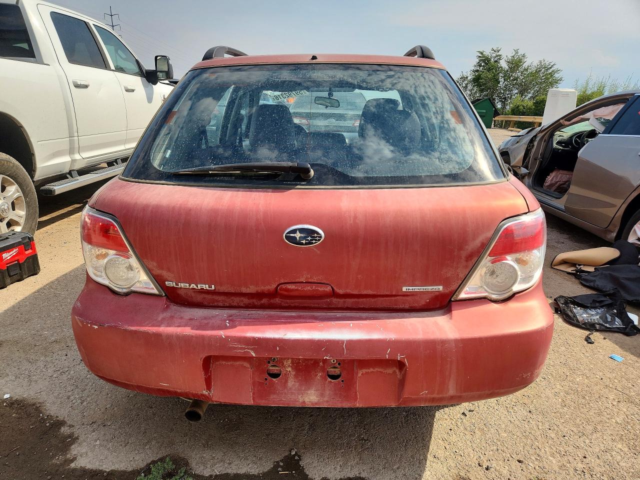 2007 Subaru Impreza 2.5i Red vin: JF1GG61677H805401