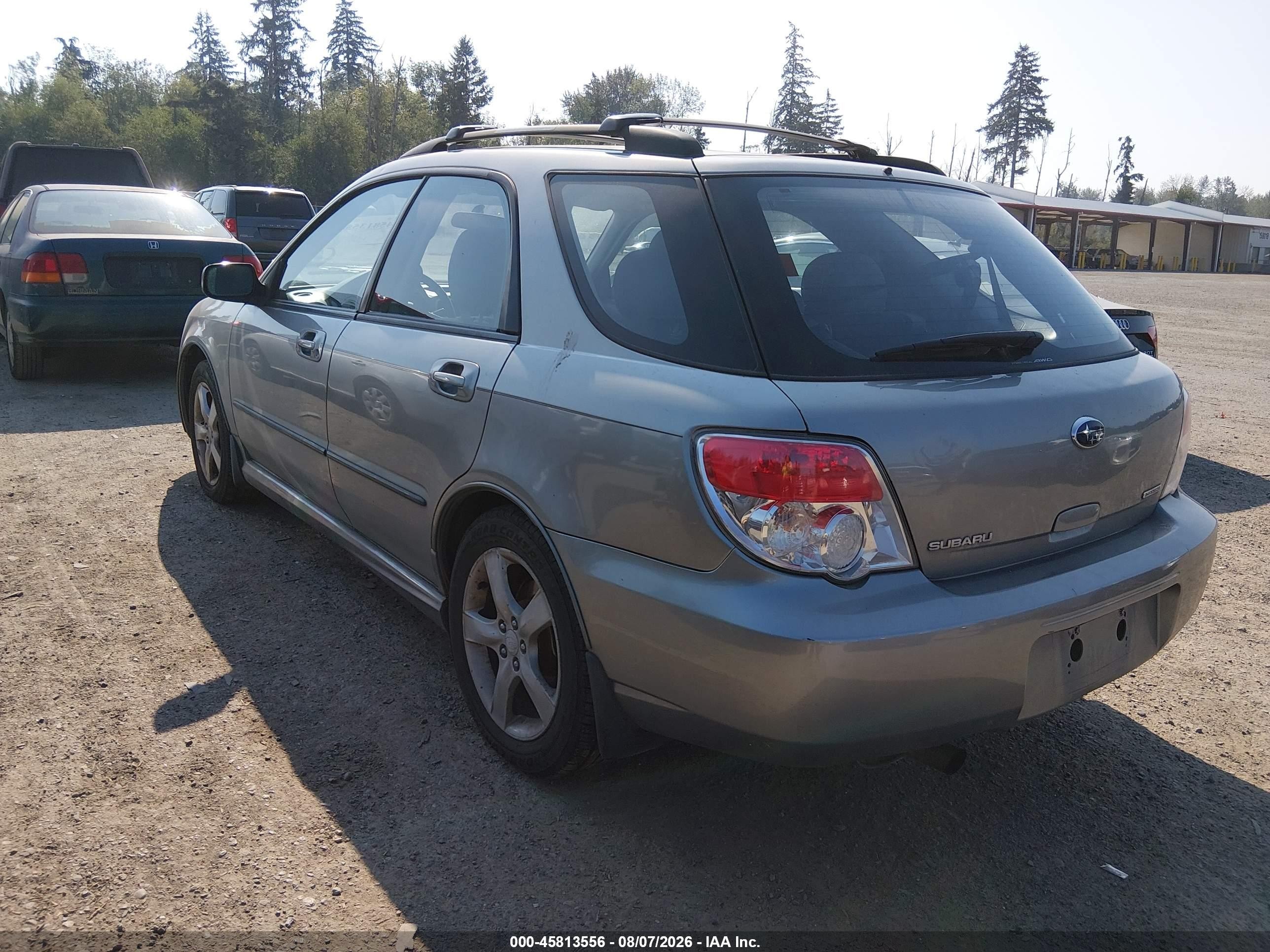 2007 Subaru Impreza 2.5i Silver vin: JF1GG61687H805763