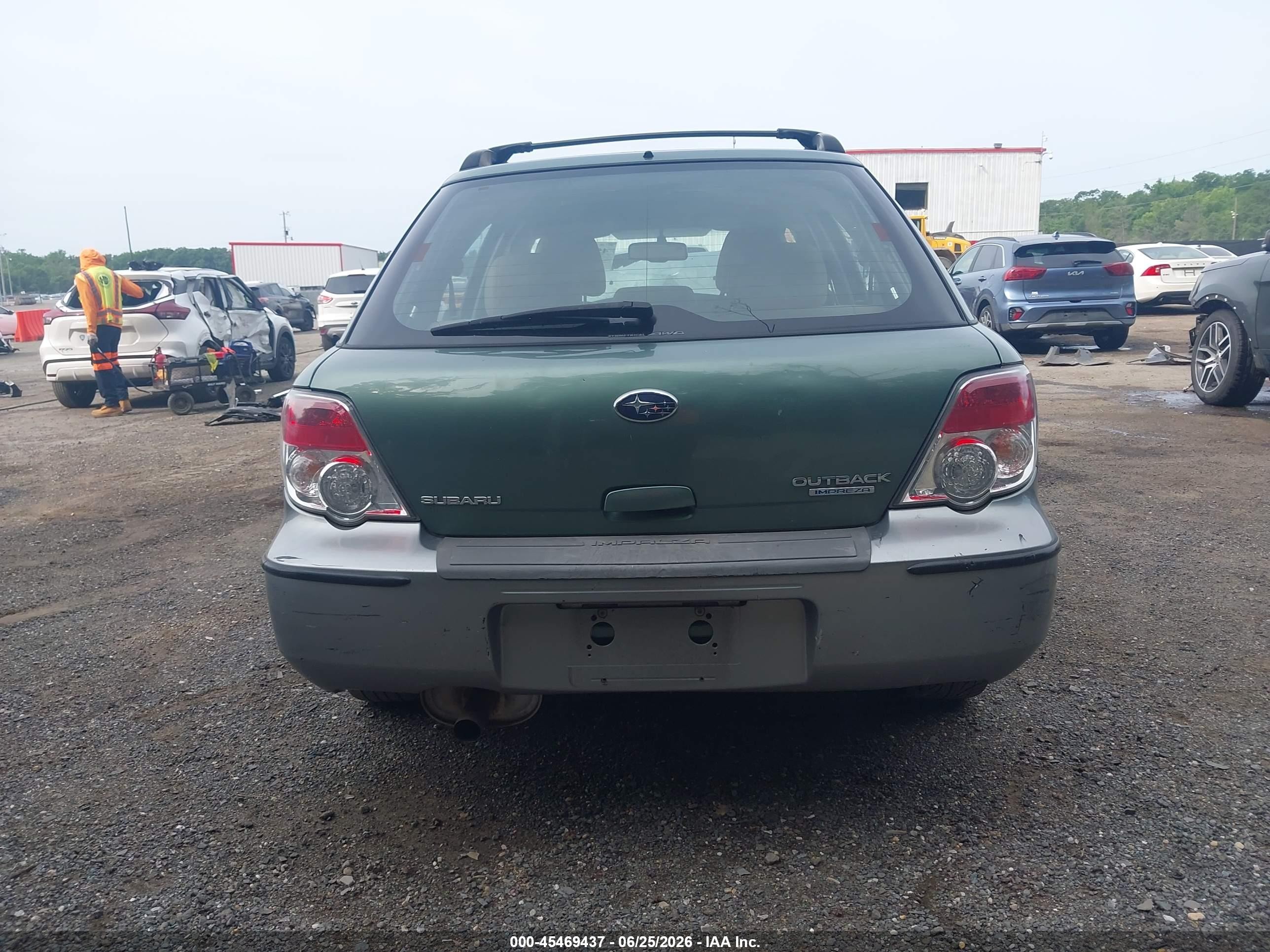 2007 Subaru Impreza Outback Sport   Green vin: JF1GG63697H815621