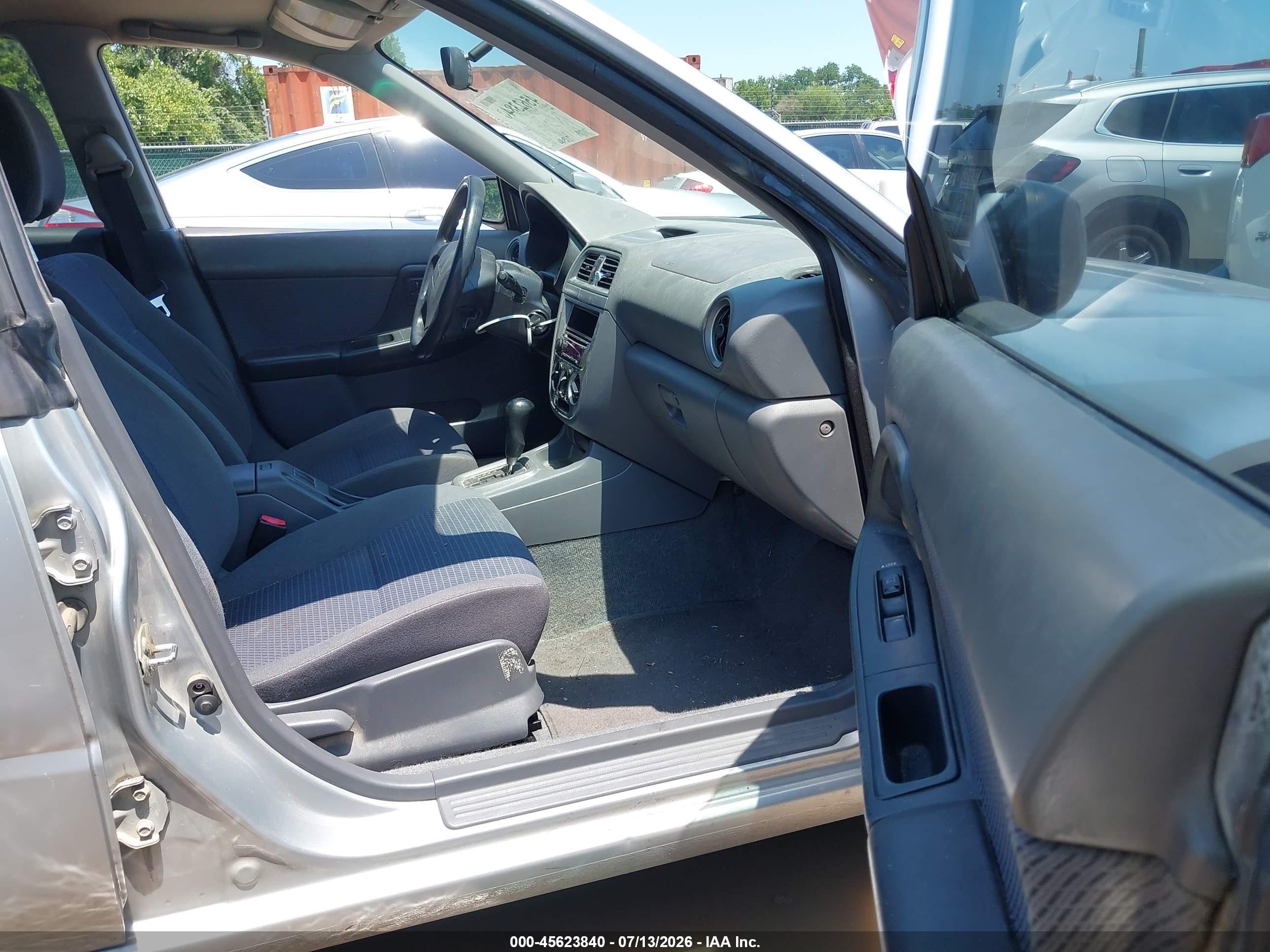 2004 Subaru Impreza 2.5ts Серебряный vin: JF1GG65504H814549