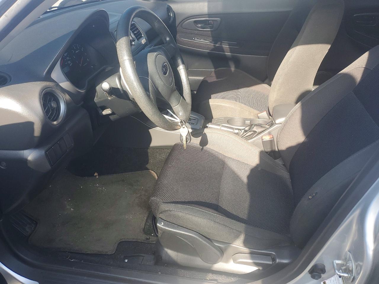 2005 Subaru Impreza Rs Silver vin: JF1GG67555H806025