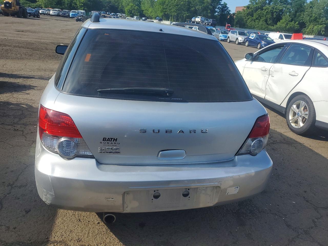 2005 Subaru Impreza Rs Silver vin: JF1GG67555H806025