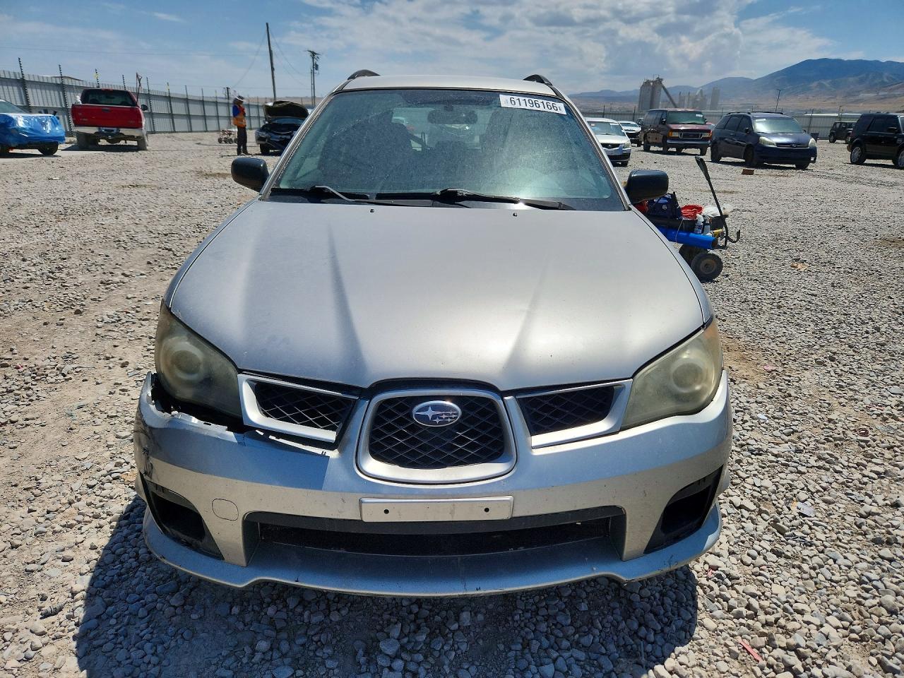 2006 Subaru Impreza Серый vin: JF1GG67606G812525