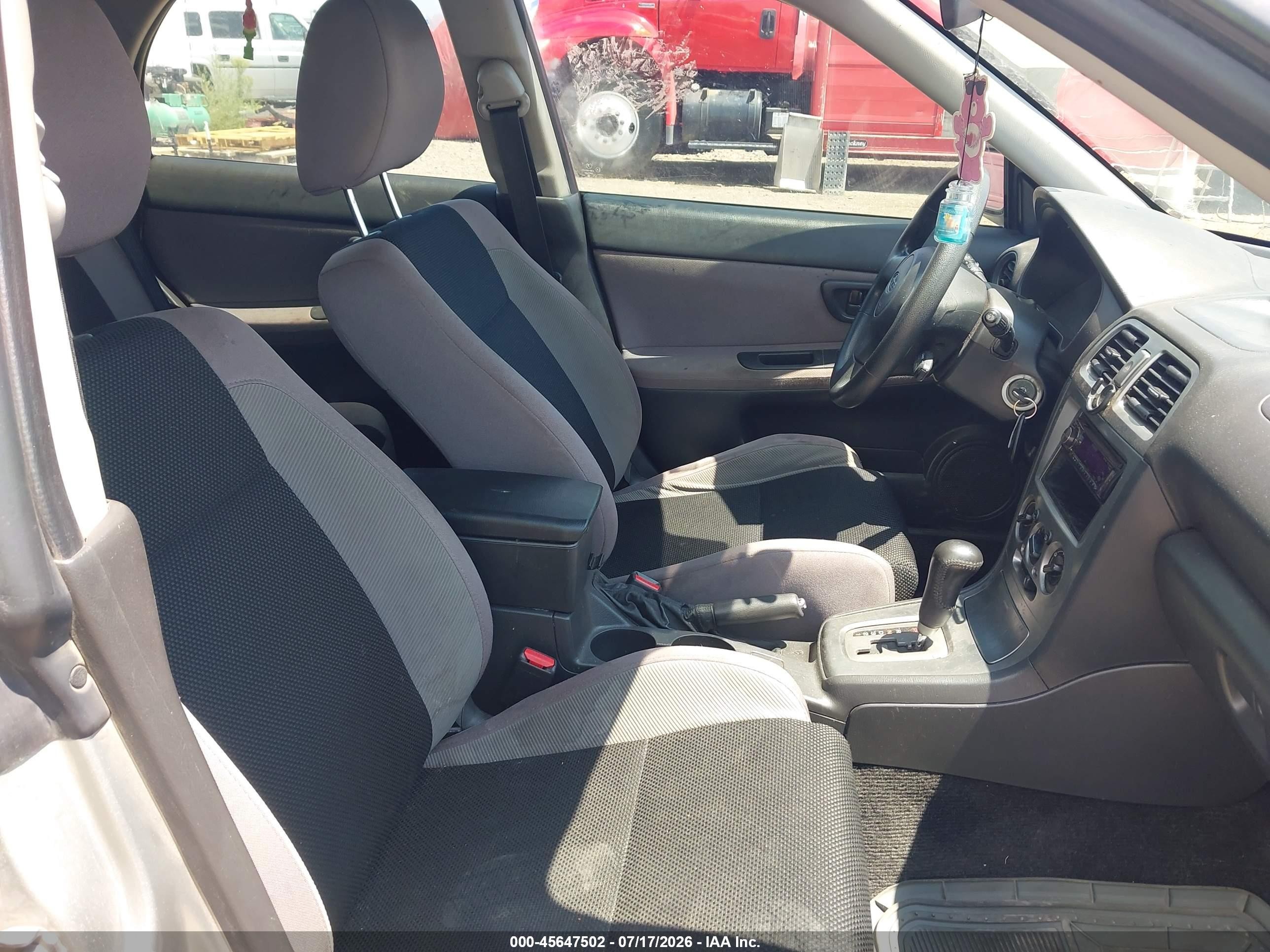 2006 Subaru Impreza 2.5i Silver vin: JF1GG67616H814312