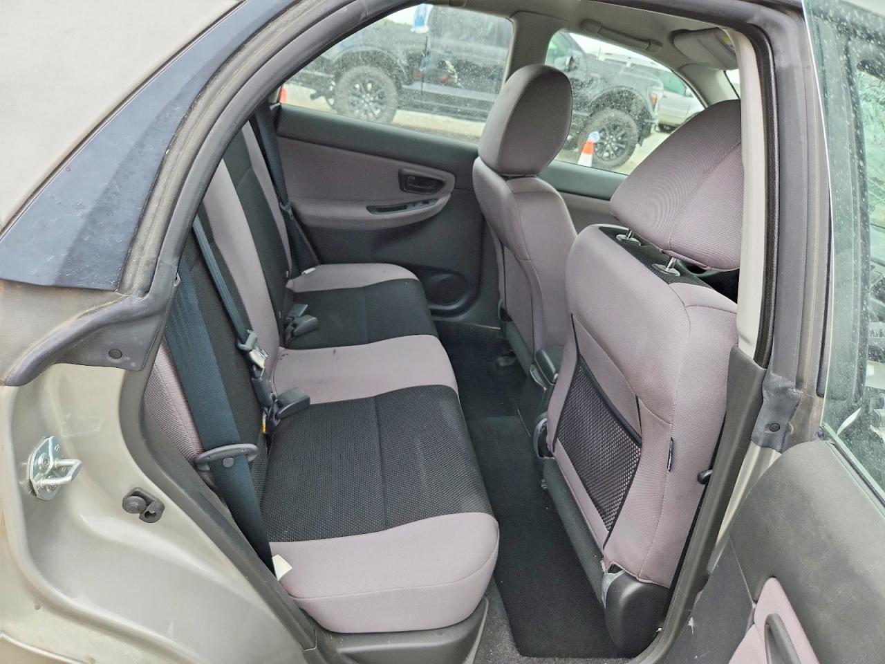 2006 Subaru Impreza 2.5i Sports Wagon Beige vin: JF1GG67676H801239