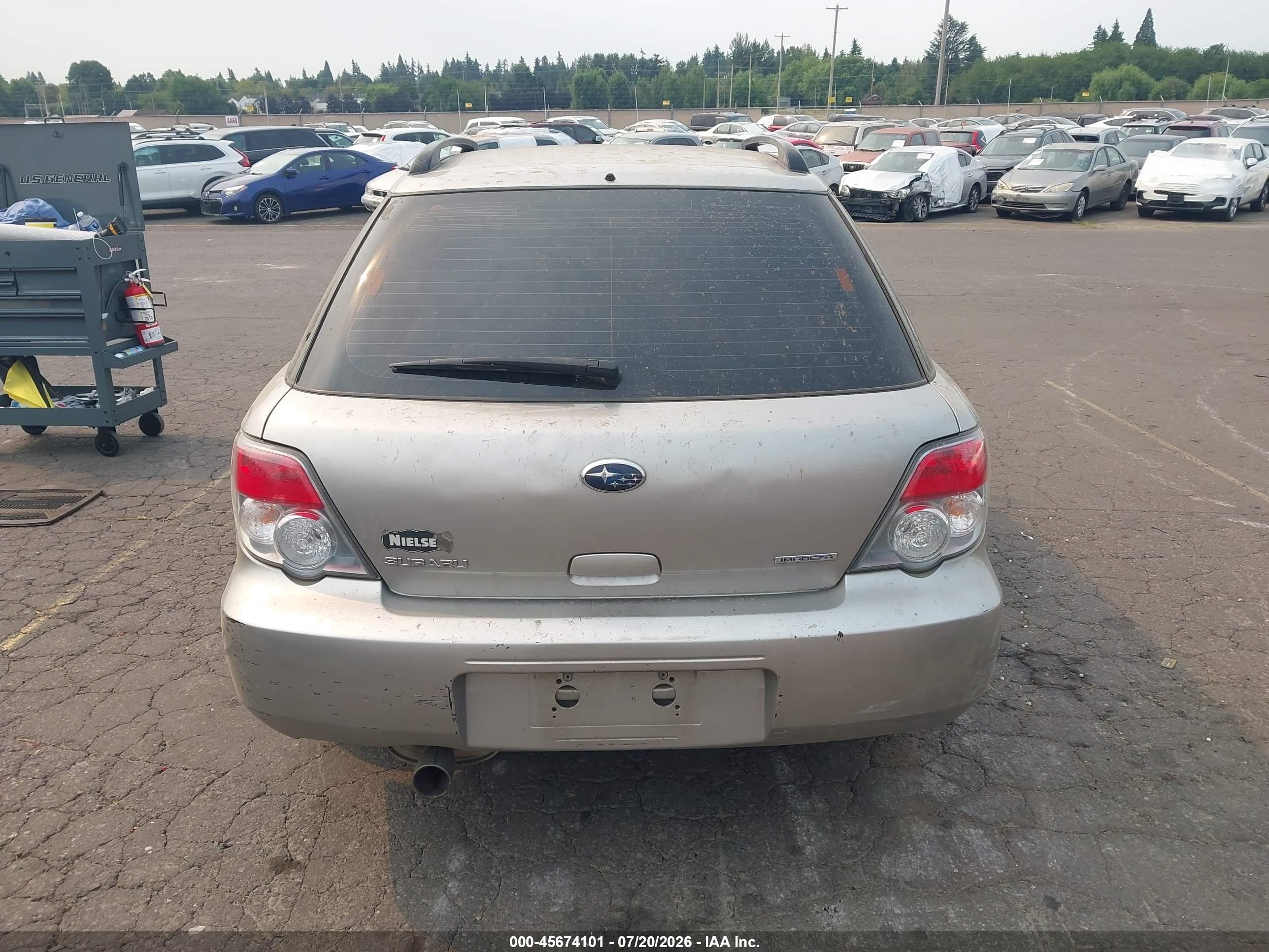 2006 Subaru Impreza 2.5i Silver vin: JF1GG67676H815934