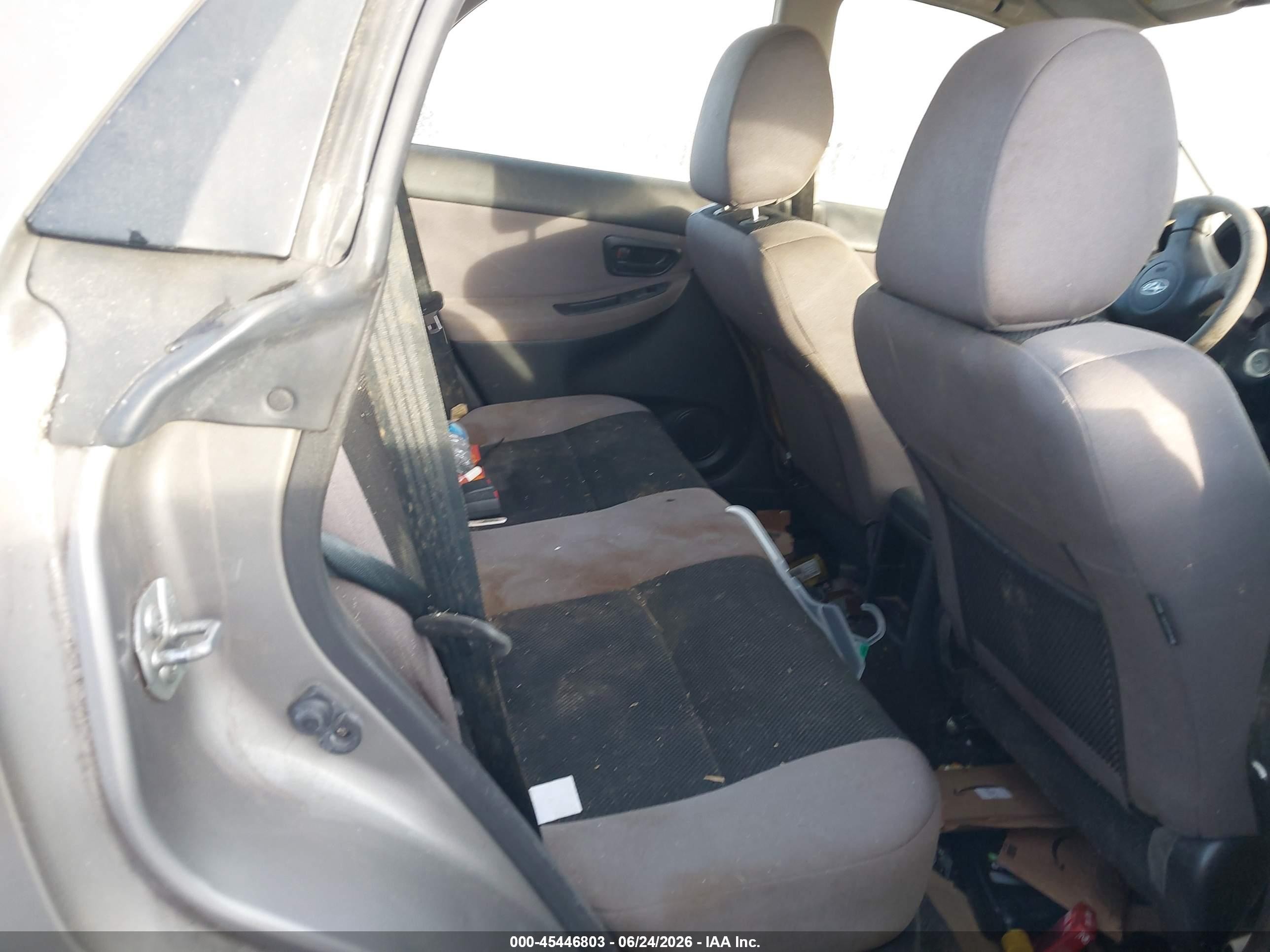 2006 Subaru Impreza 2.5i Silver vin: JF1GG67676H821698