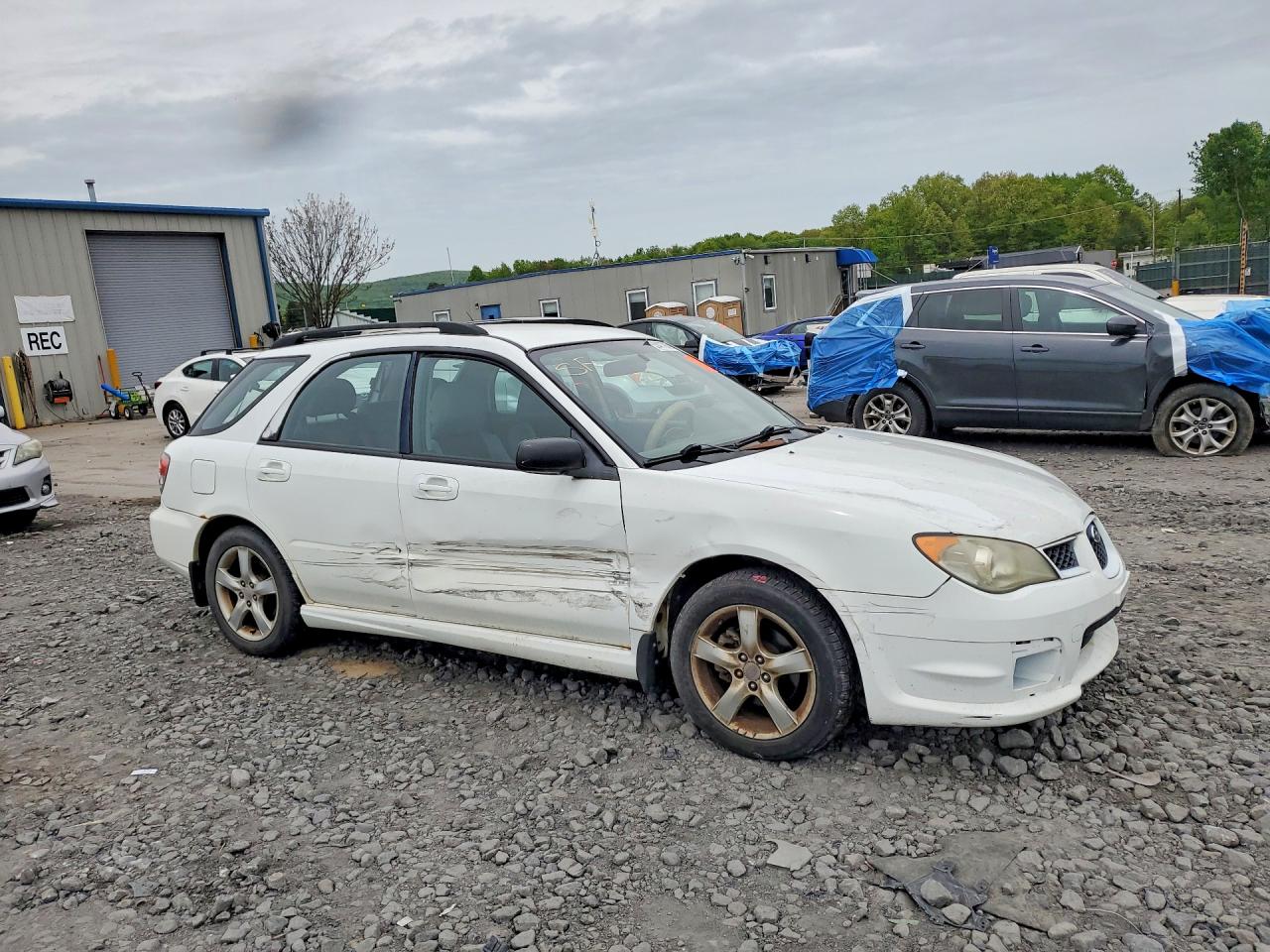 2006 Subaru Impreza 2.5i Sports Wagon White vin: JF1GG67686H812105