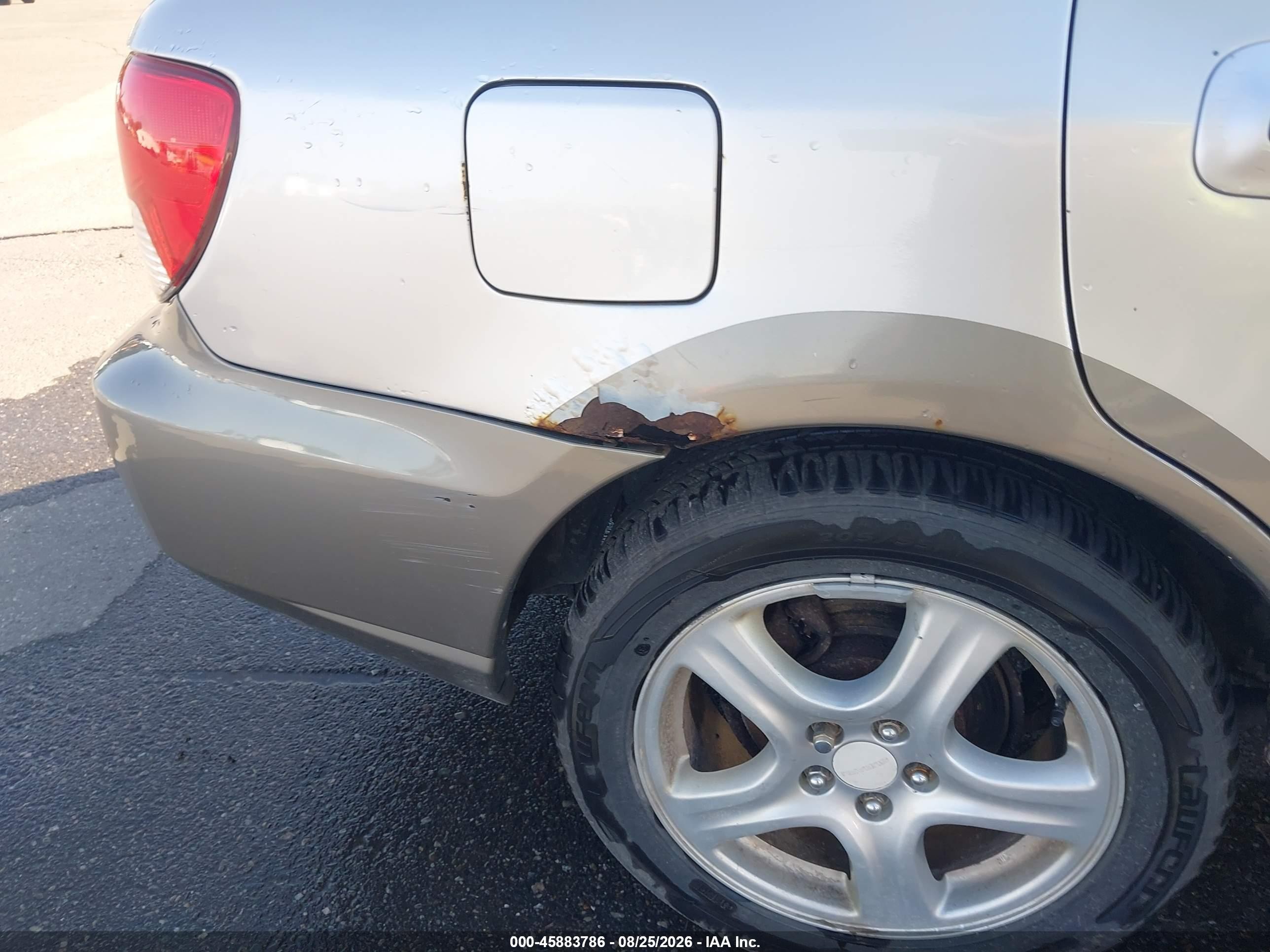 2004 Subaru Impreza Outback Sport   Серебряный vin: JF1GG68544H807003