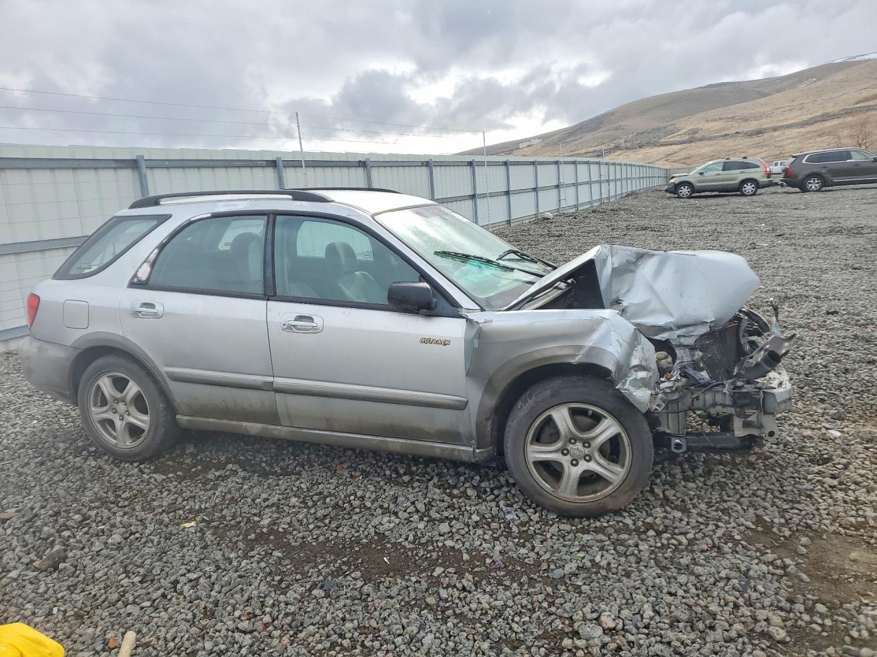 2004 Subaru Impreza Outback Sport Silver vin: JF1GG68554H802604