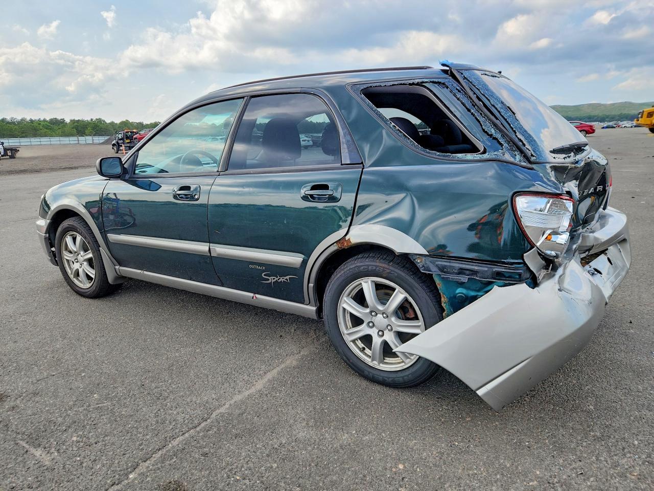 2005 Subaru Impreza Outback Sport Green vin: JF1GG68585H801478
