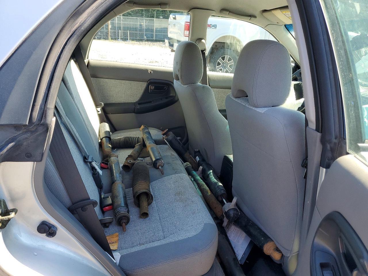 2002 Subaru Impreza Outback Sport Silver vin: JF1GG68592H815787
