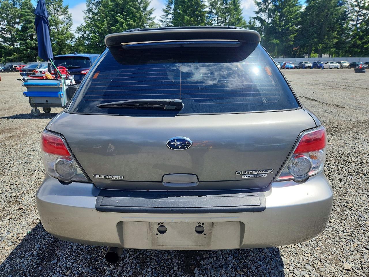 2006 Subaru Impreza Outback Sport Silver vin: JF1GG68606G809395