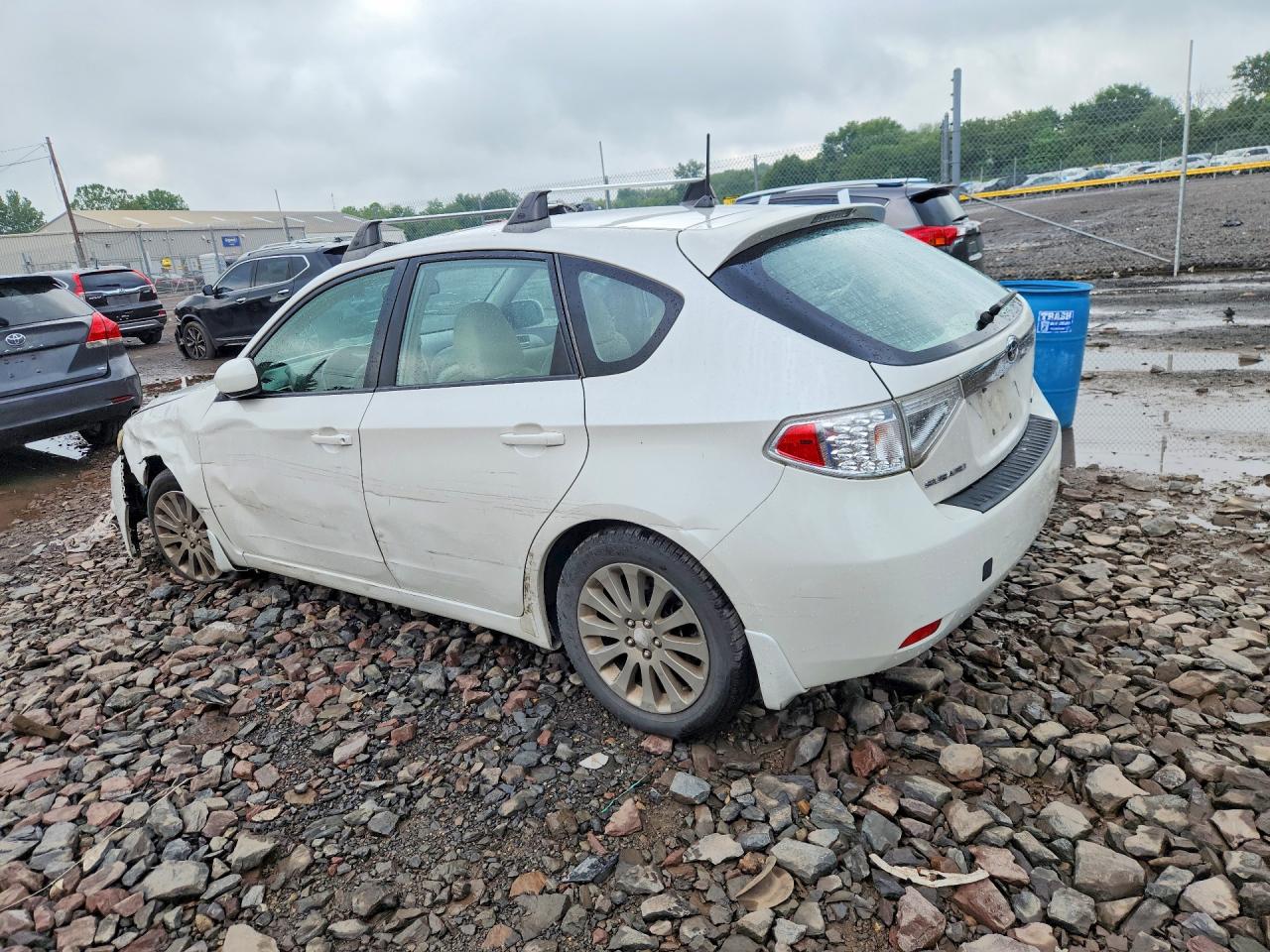 2009 Subaru Impreza 2.5i Premium White vin: JF1GH60669H818061